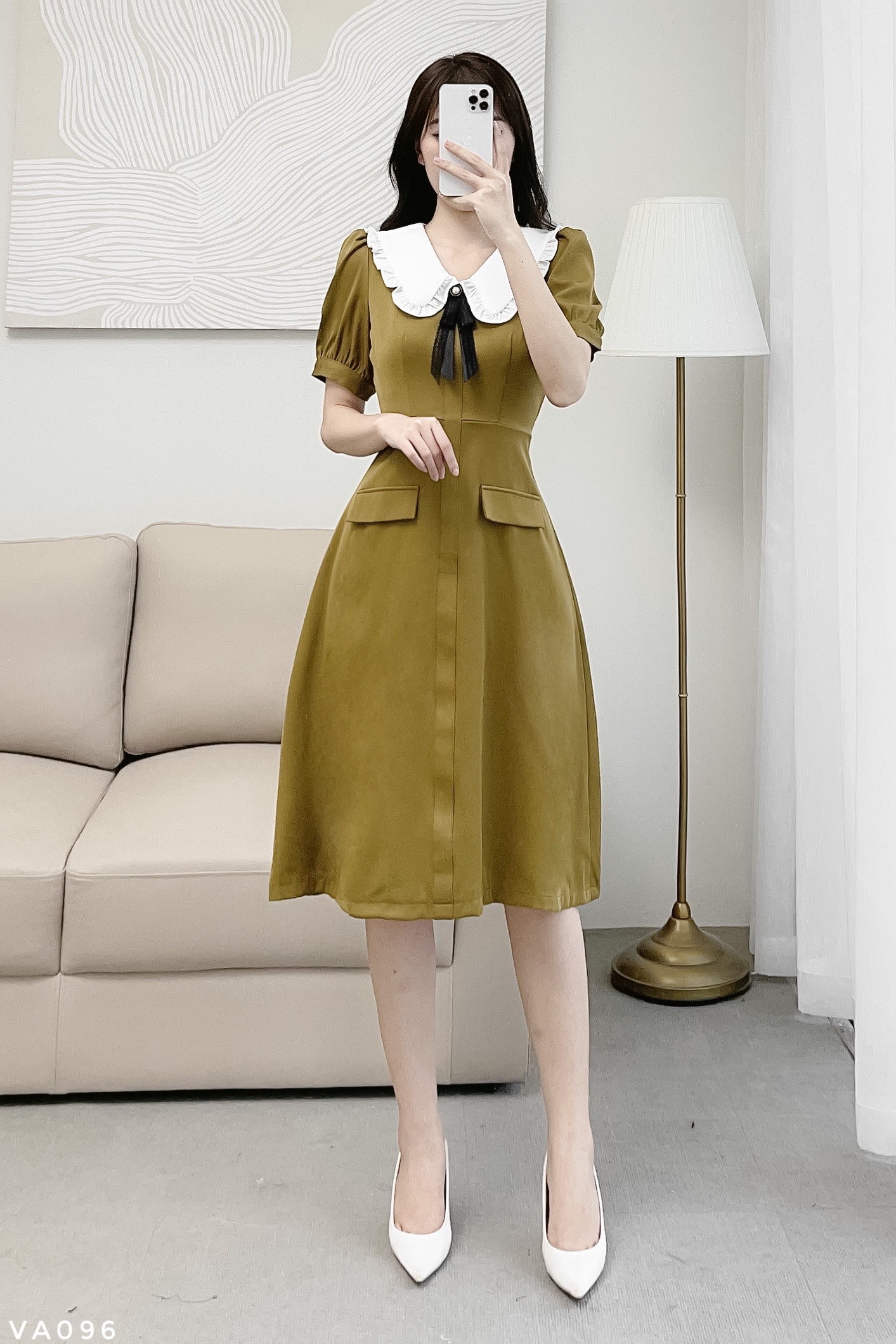 Váy dáng A phối nơ cổ nữ tính