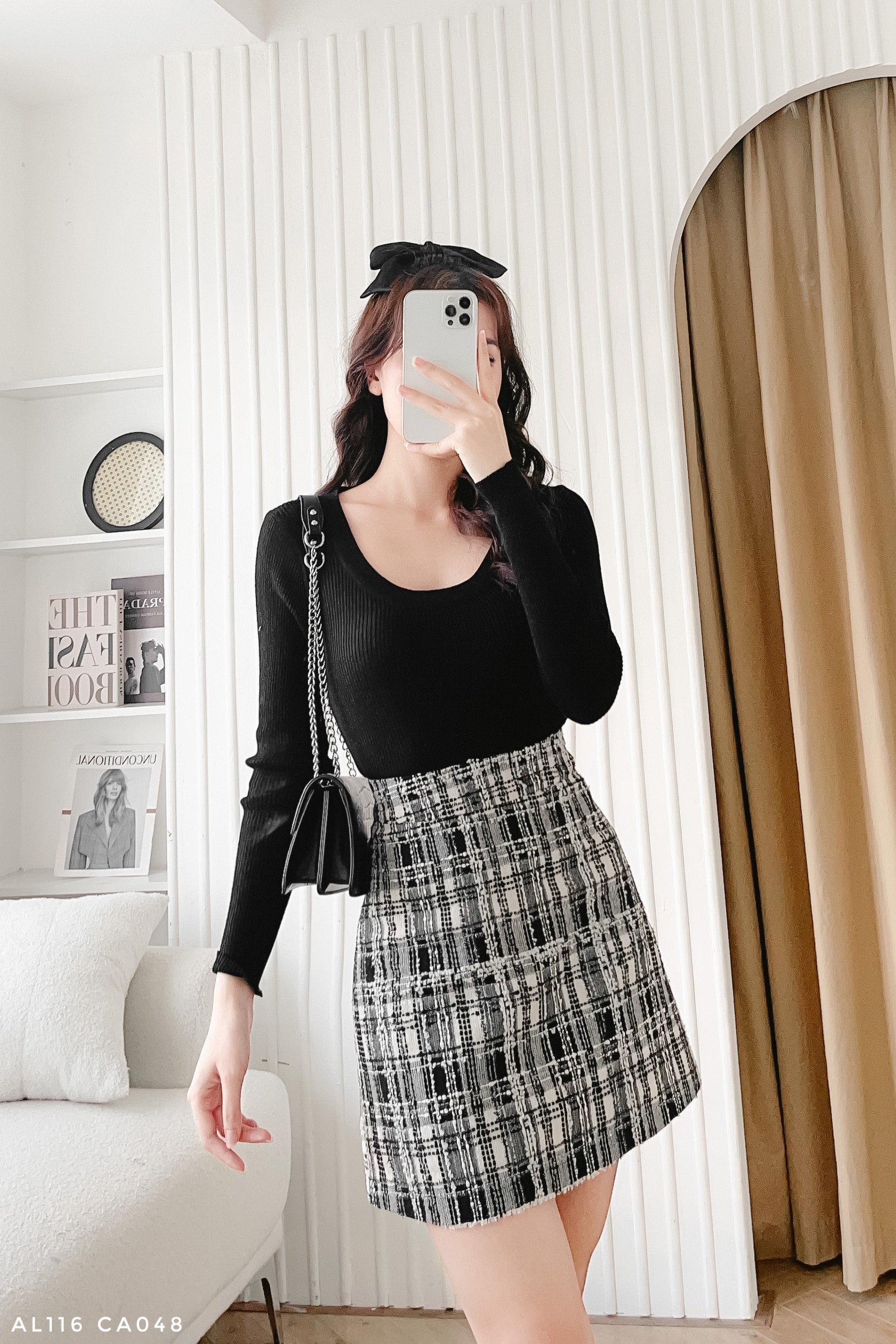 Áo len cổ tròn tay dài basic