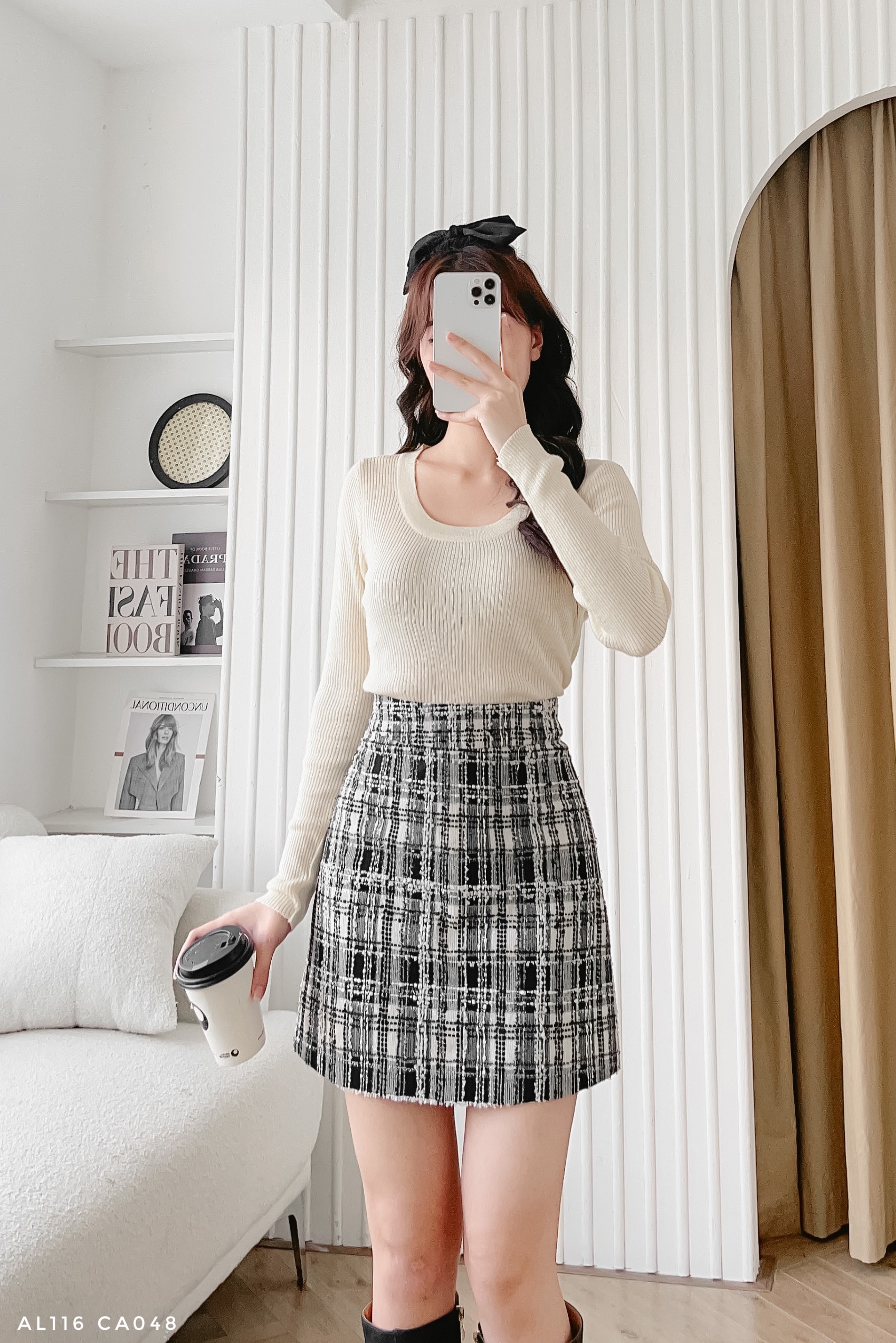 Áo len cổ tròn tay dài basic