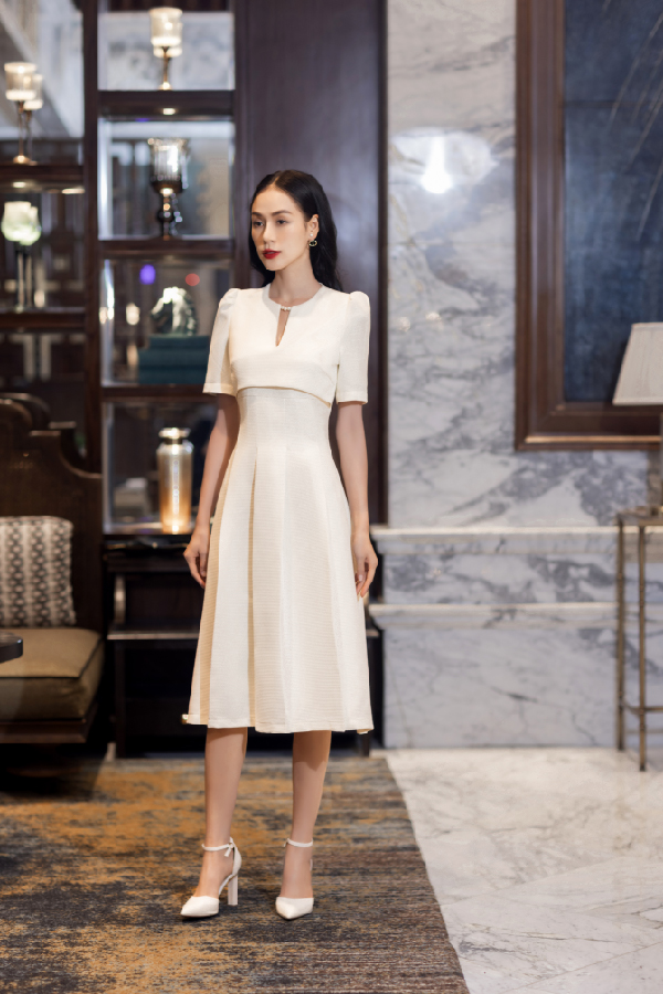 Váy midi xếp ly tay bồng nữ tính