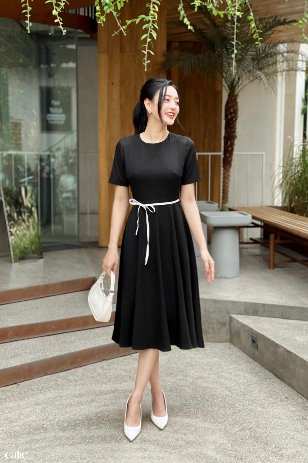 váy midi dáng A cổ tròn buộc nơ eo