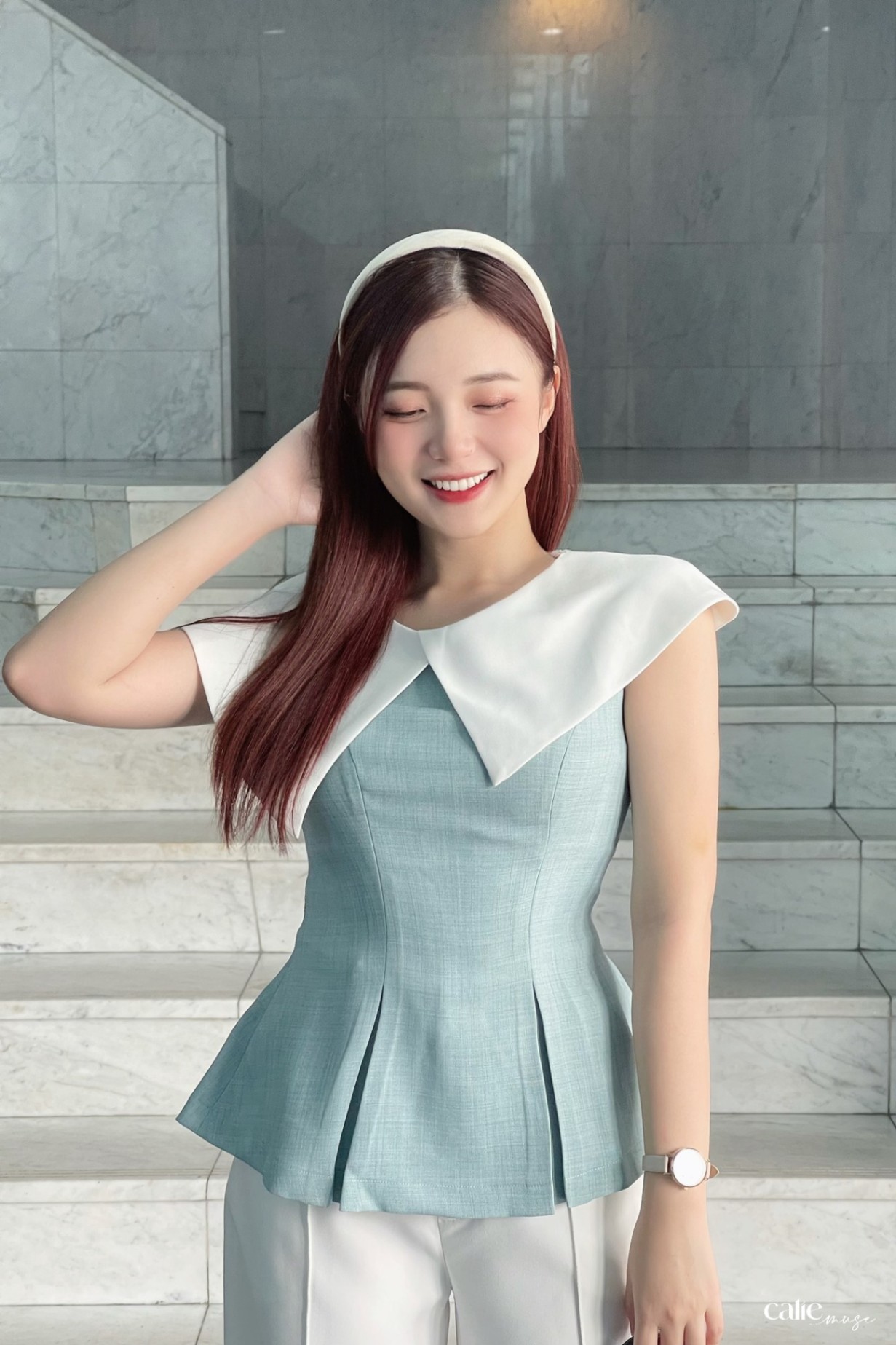 áo peplum phối lá cổ chờm tay