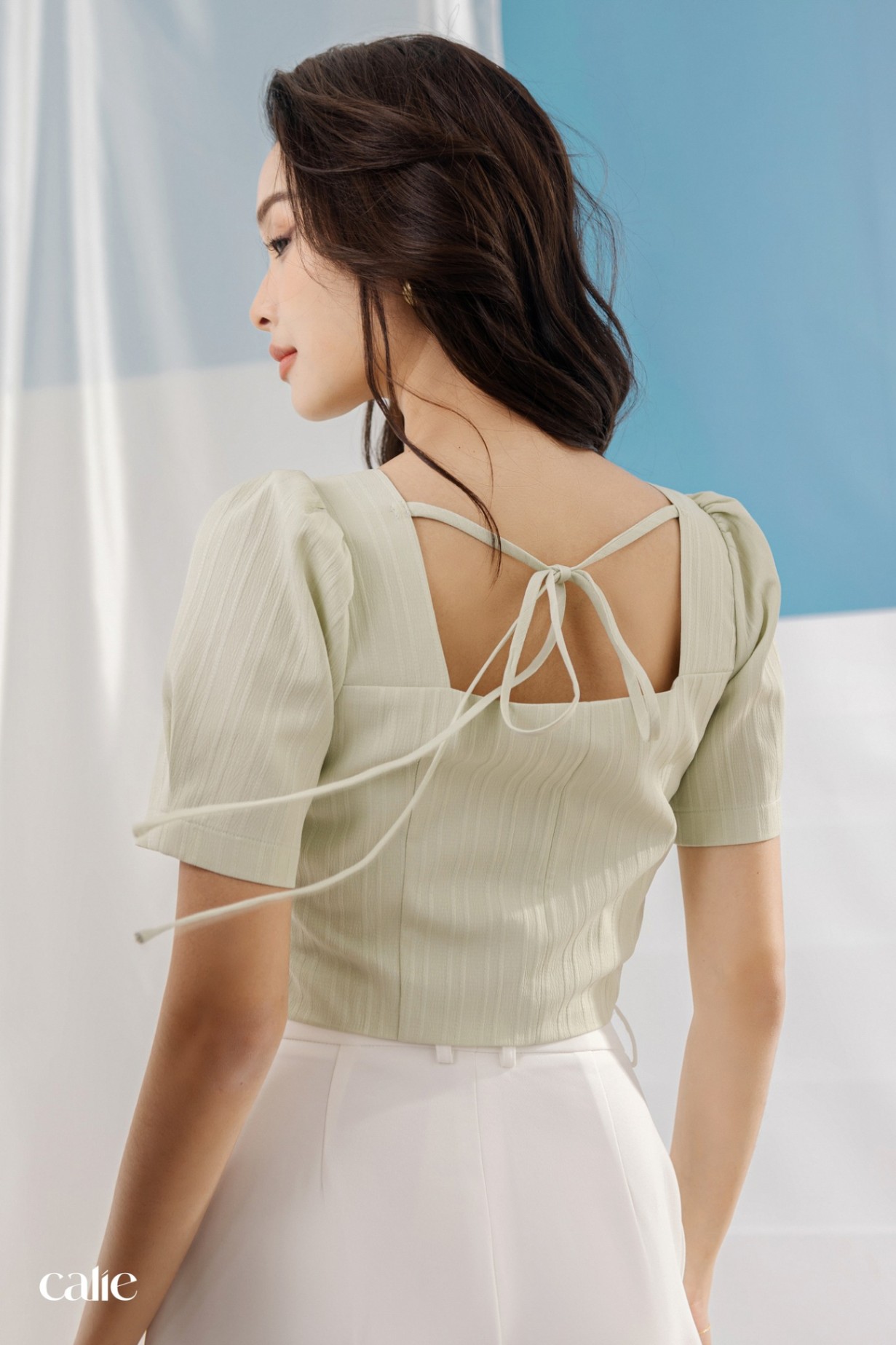Aó croptop cúp ngực tay bồng