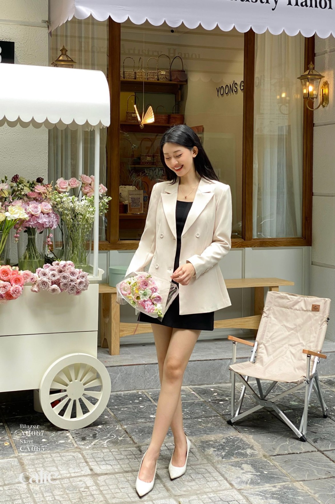 Áo blazer dáng ôm chiết eo