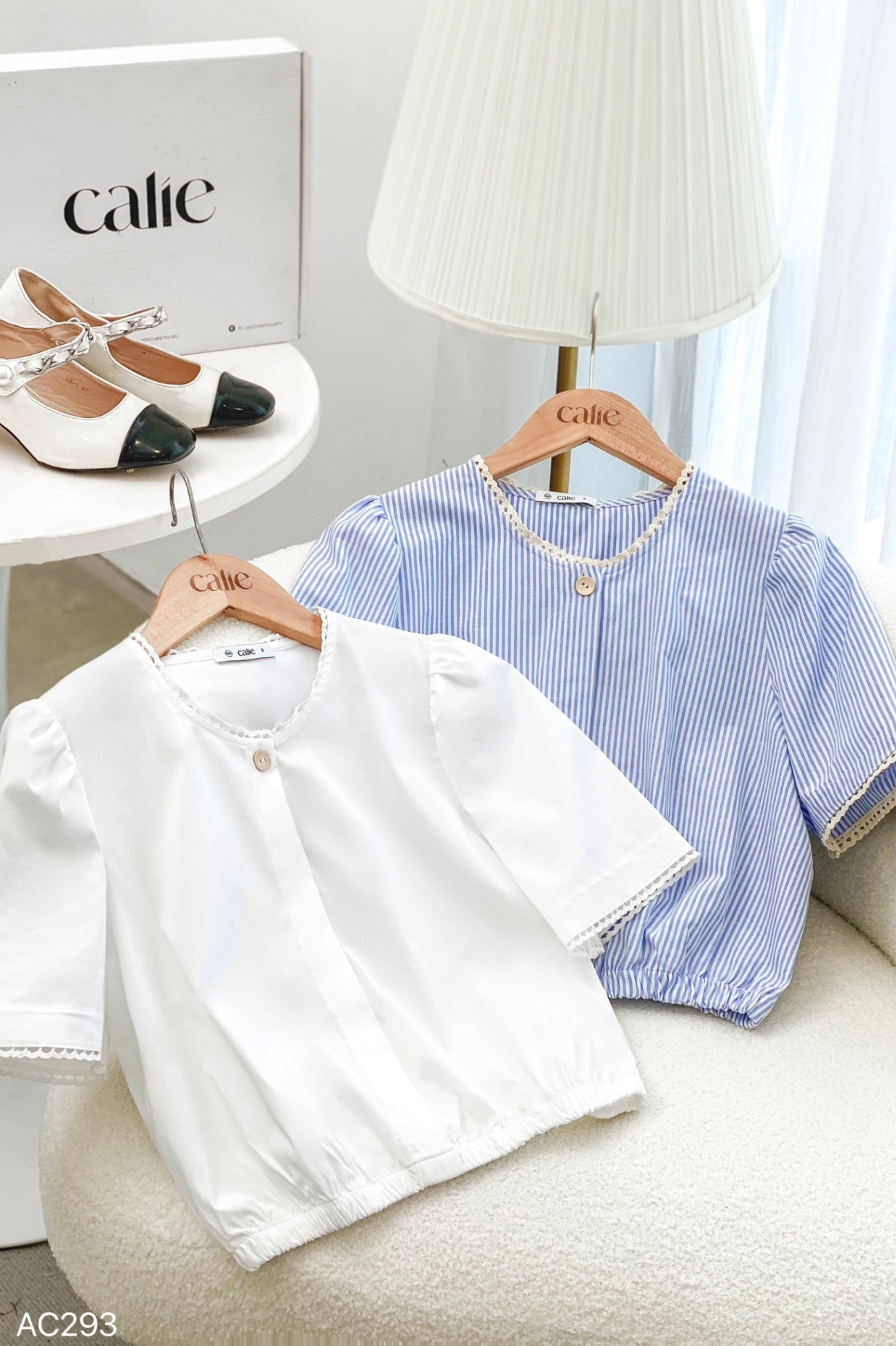 Áo croptop phối ren chun gấu