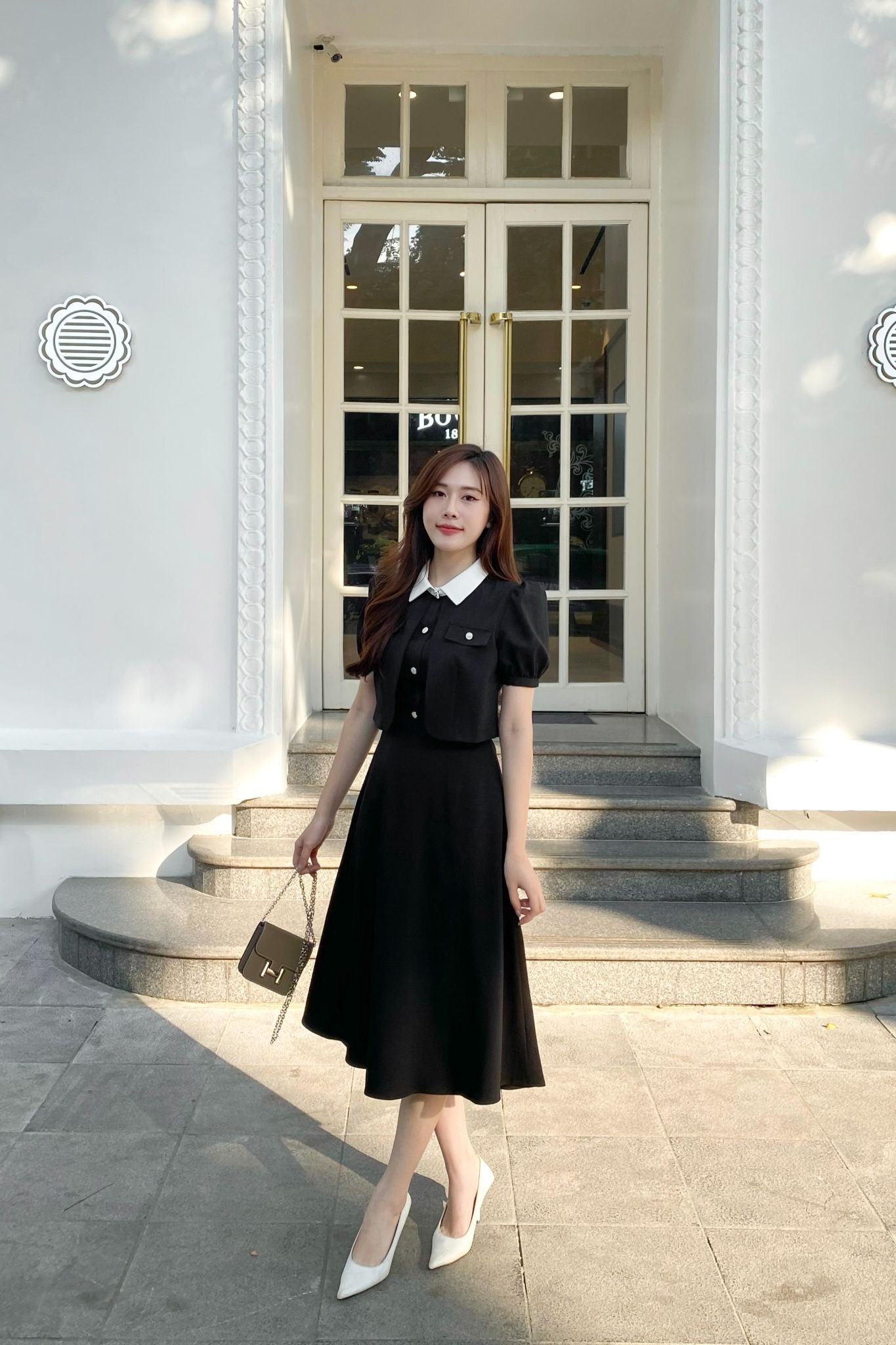 Váy dáng xòe cổ đức leyer đáp thân trước
