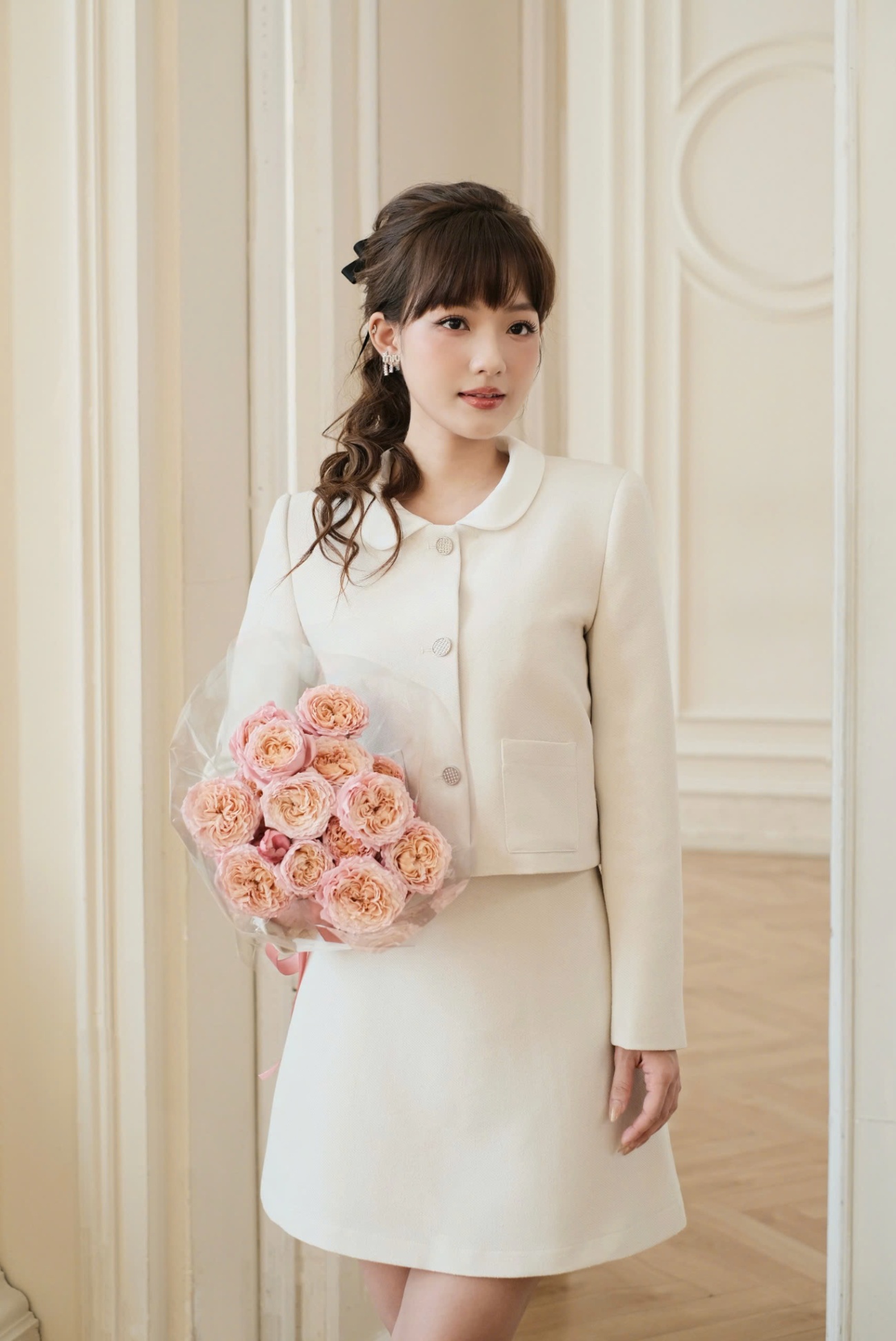 Áo khoác dạ tweed dáng lửng cổ rời
