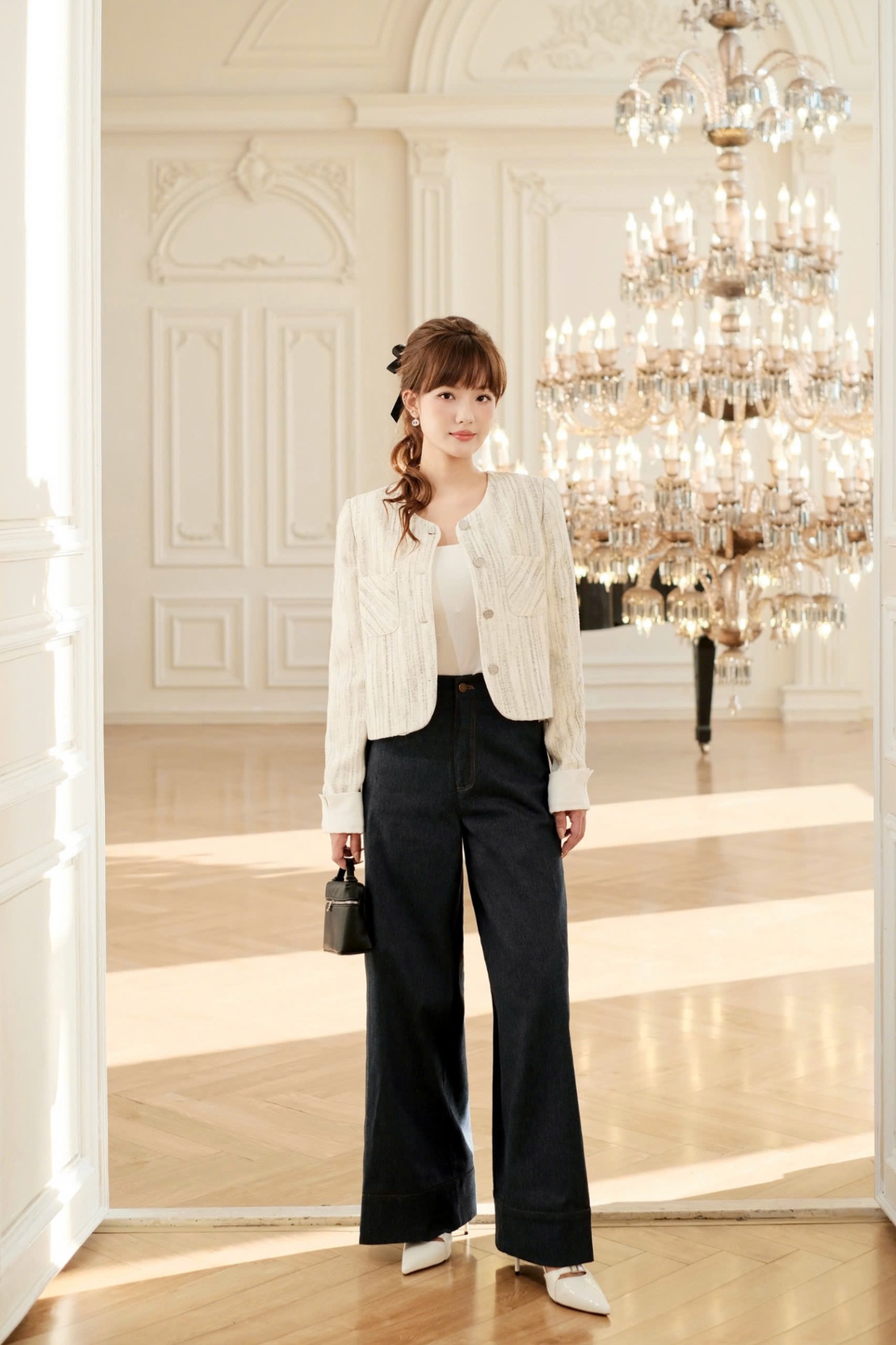 Áo khoác dạ tweed phối lật gấu tay