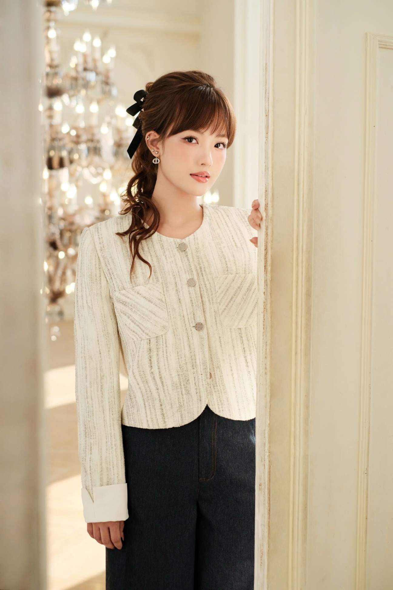 Áo khoác dạ tweed phối lật gấu tay