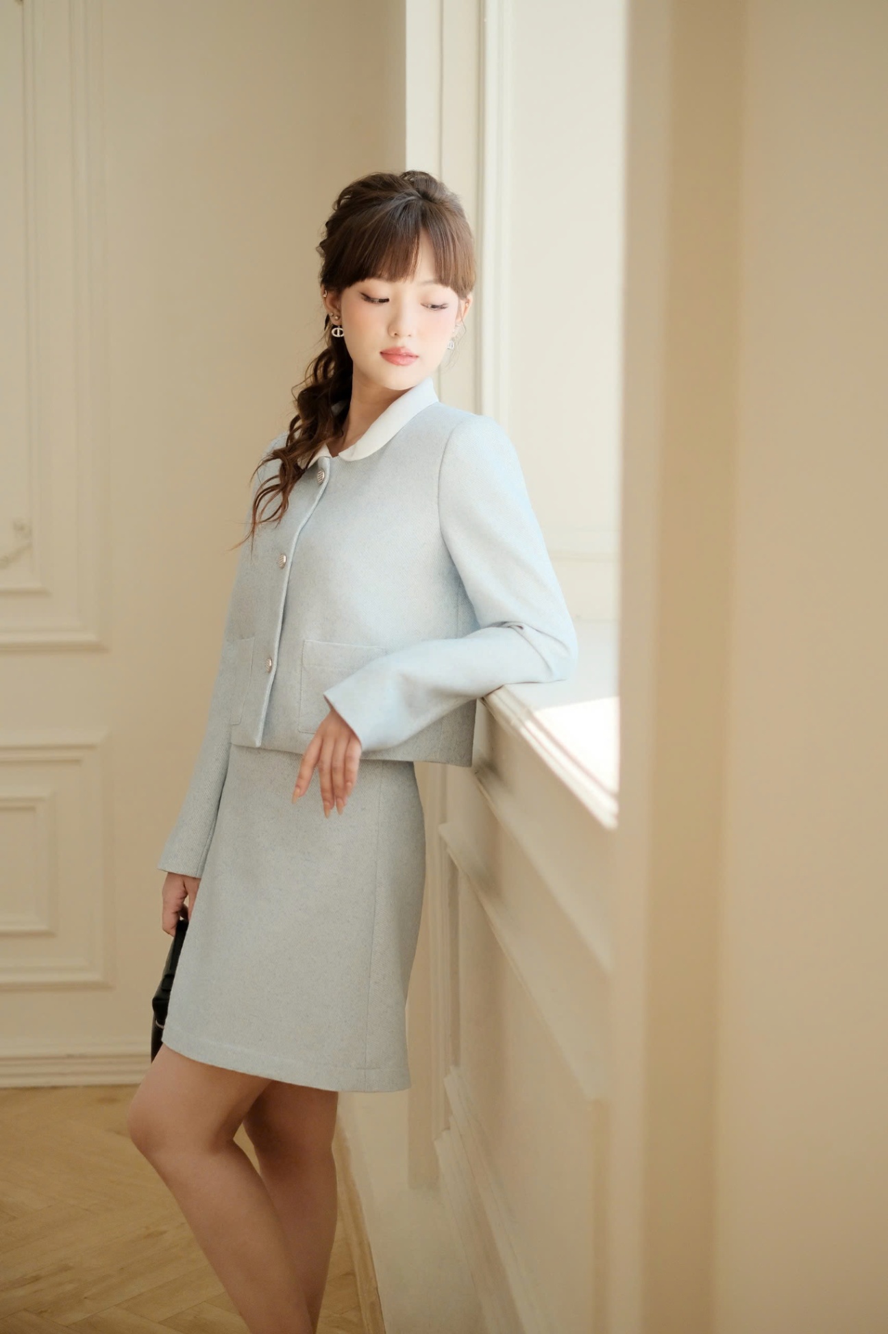Áo khoác dạ tweed dáng lửng cổ rời