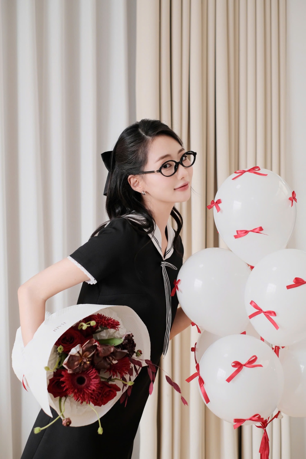 Đầm suông cổ thuỷ thủ dây nơ