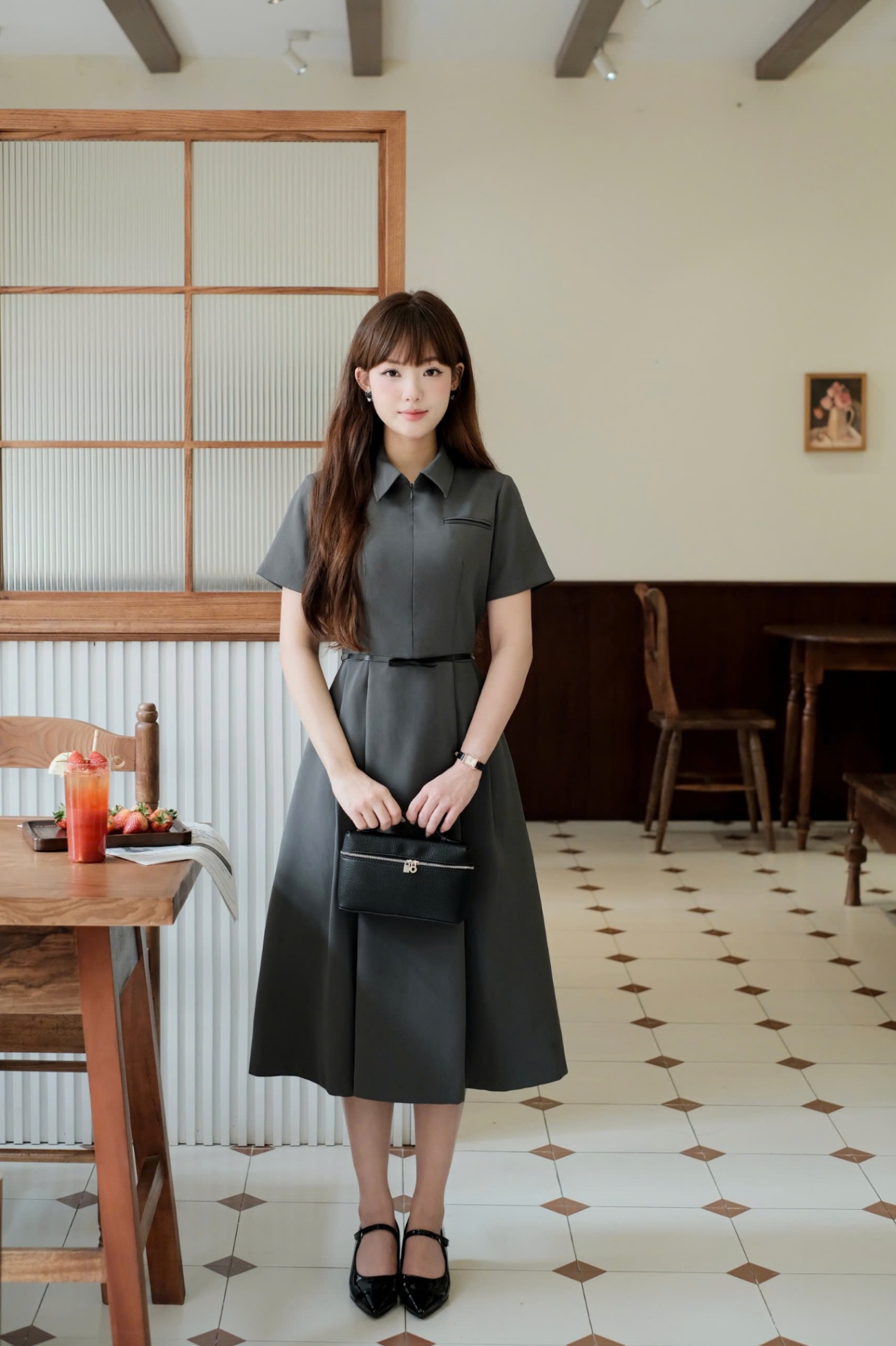 VÁy dáng xòe cổ đức đai nơ eo