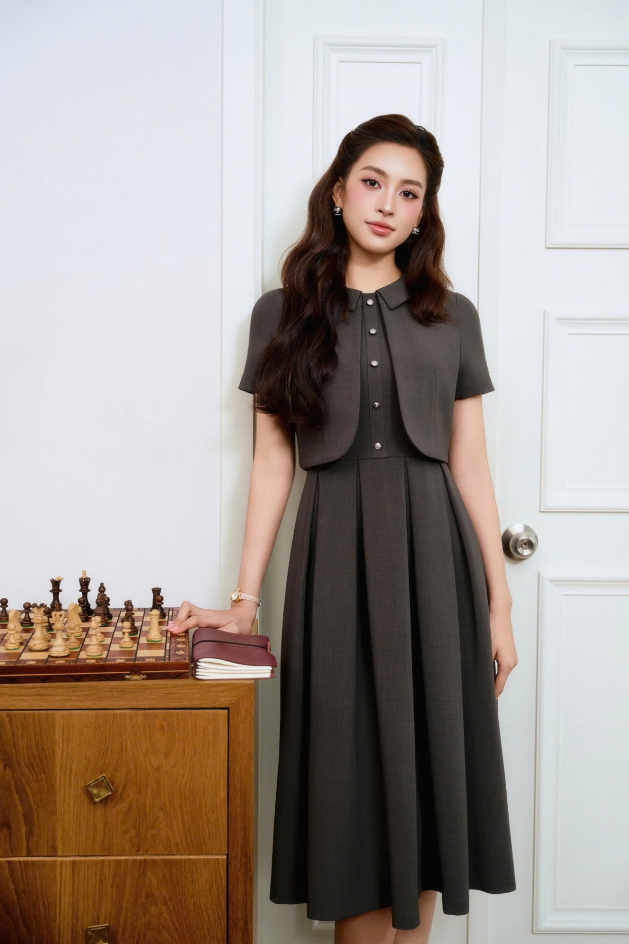 Váy dáng xòe giả sét đính nơ ngực