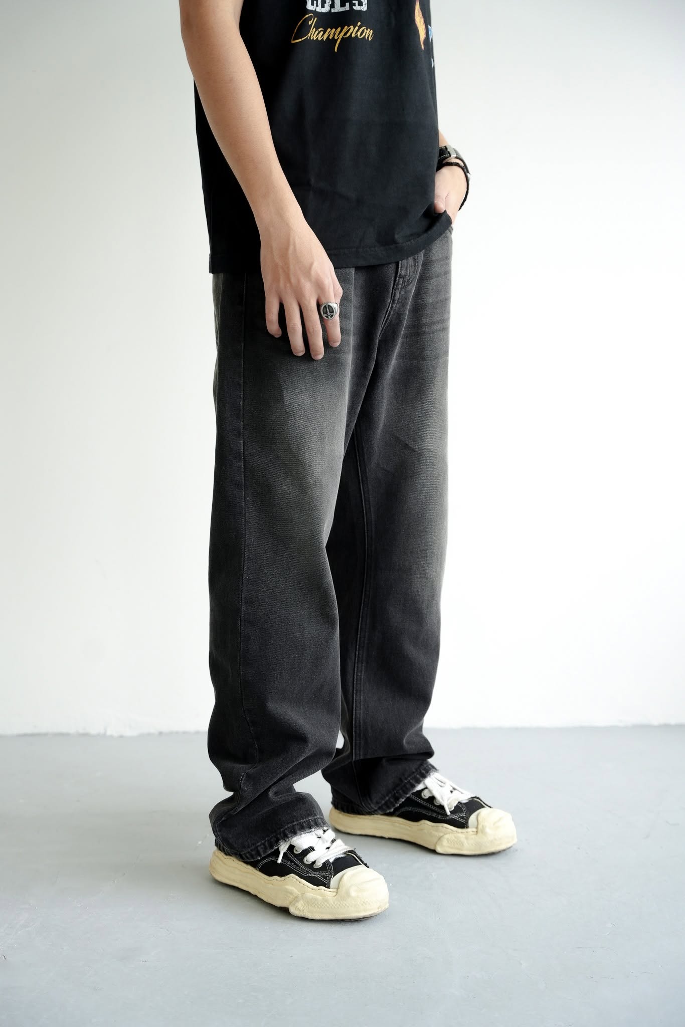 Candles Vintage Straight Jeans Black