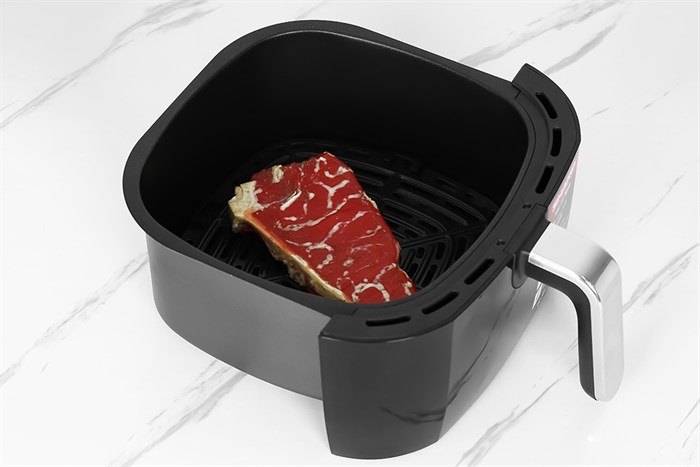 NỒI CHIÊN KHÔNG DẦU SHARP KF-AF68EPV-BK 6.8LÍT