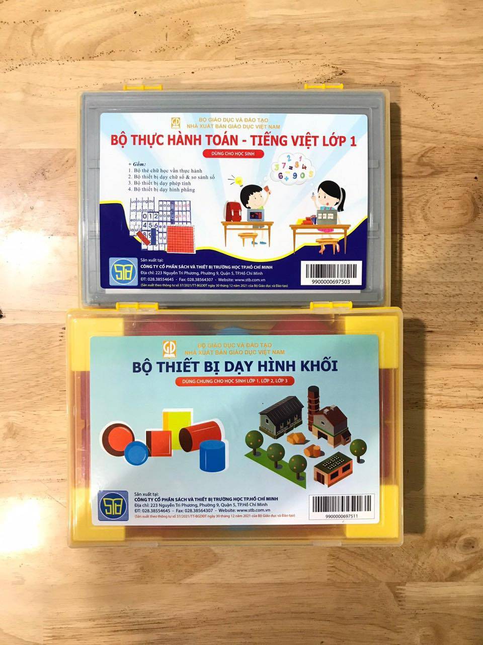 Bộ thực hành Toán - Tiếng Việt Lớp 1 - bộ 2 hộp (Sử dụng trong hệ thống Vinschool)