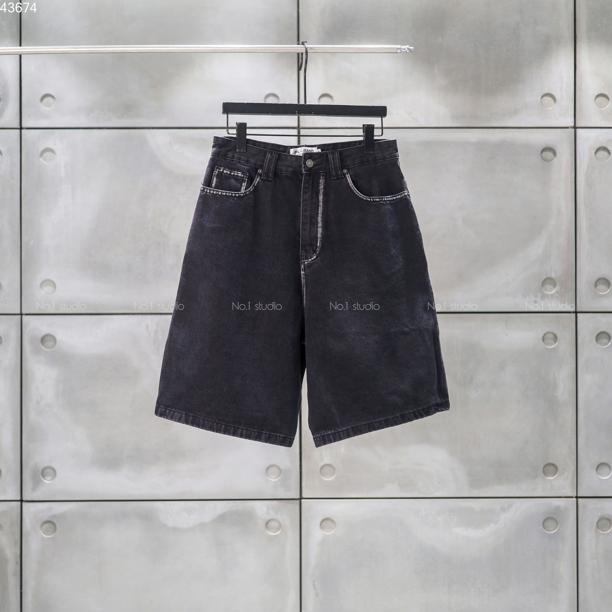 Baggy short jean No.1 viền loang J68030-1