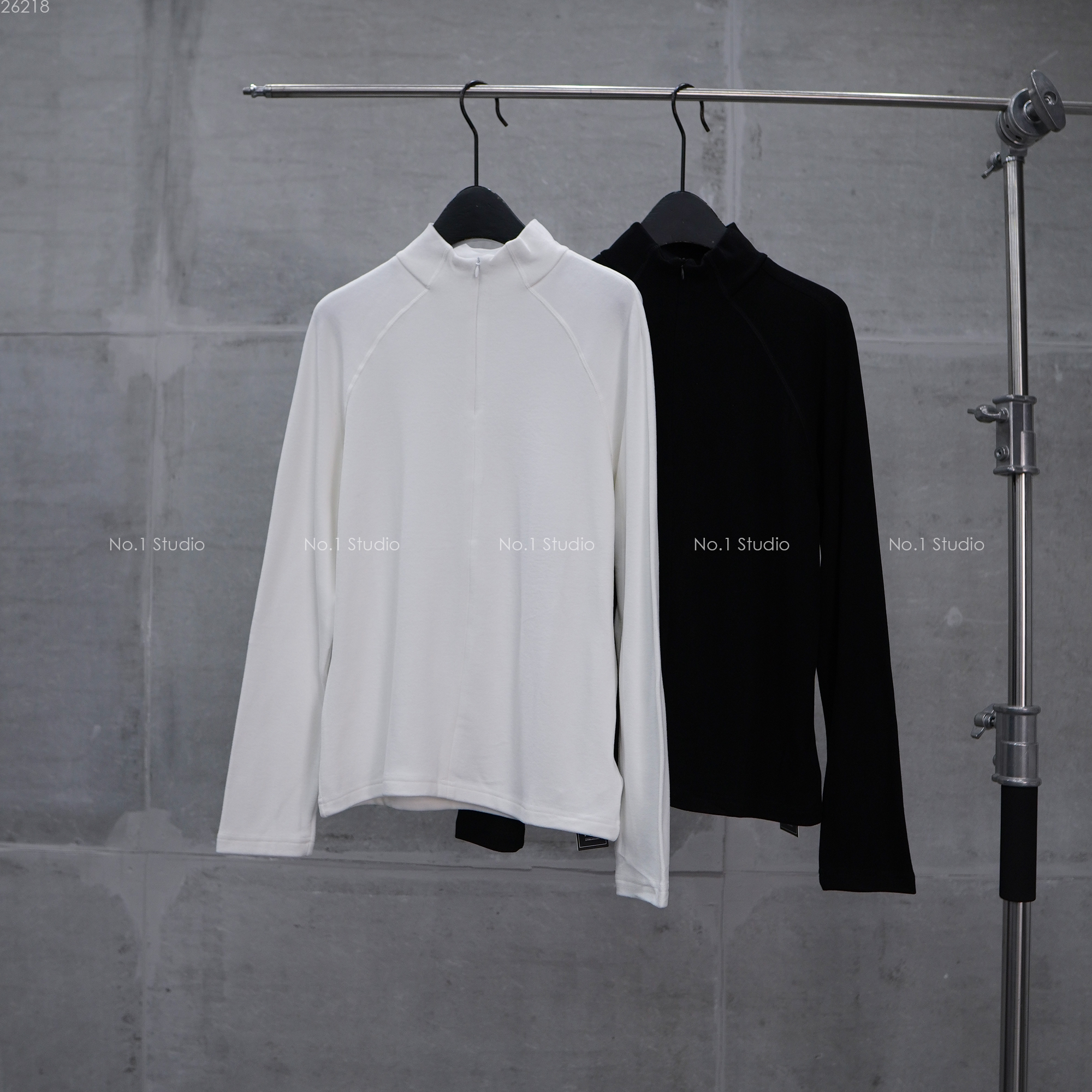 Half Zip No.1 Body CH26218