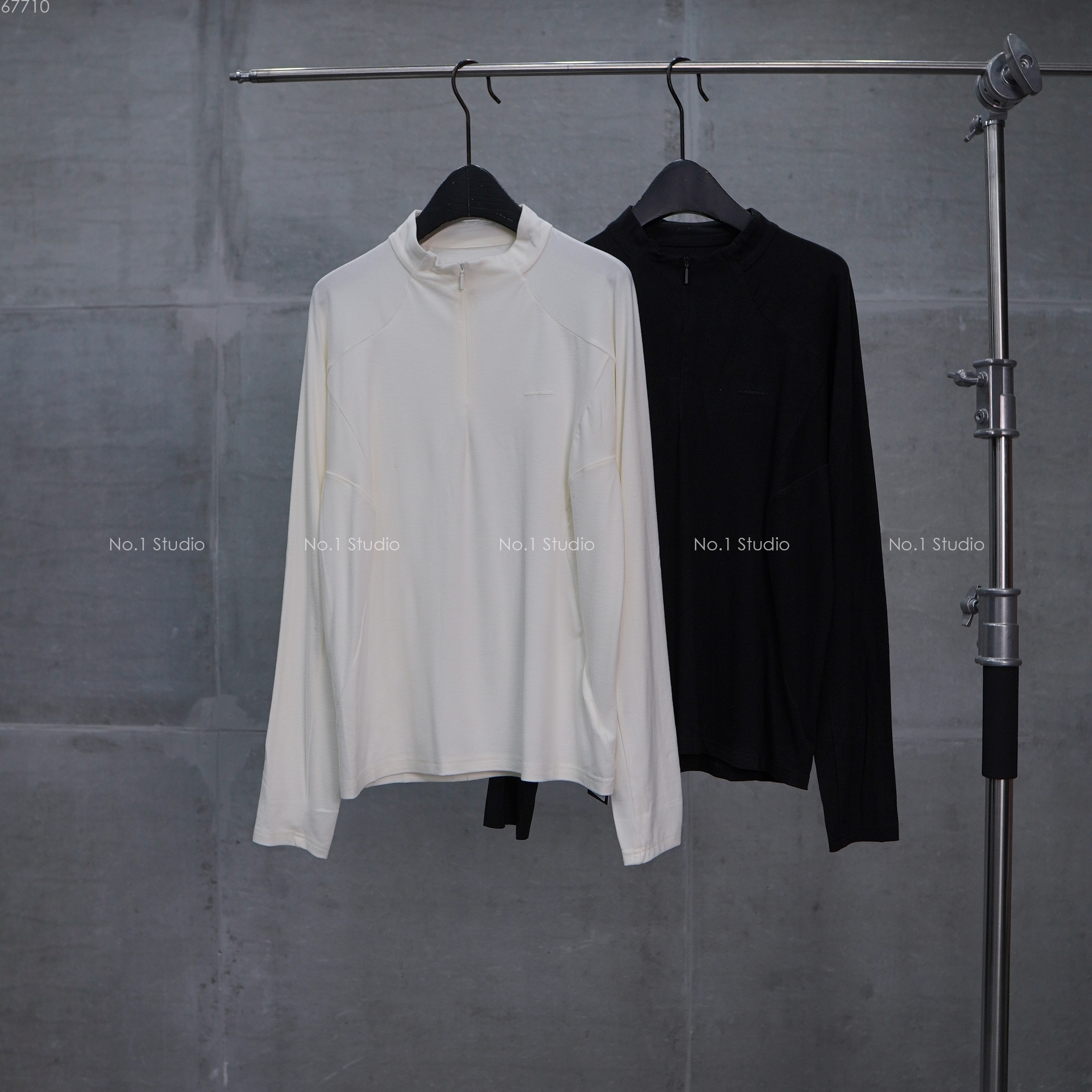 Half Zip No.1 Body N67710