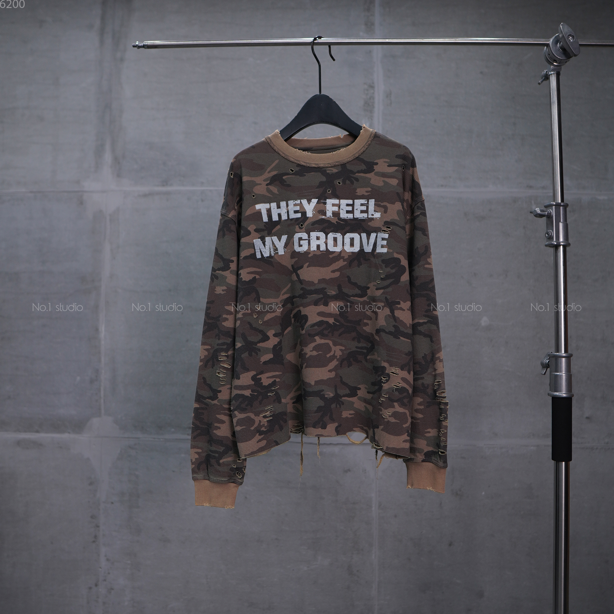 Long Sleeve No.1 chữ ngực TK6200