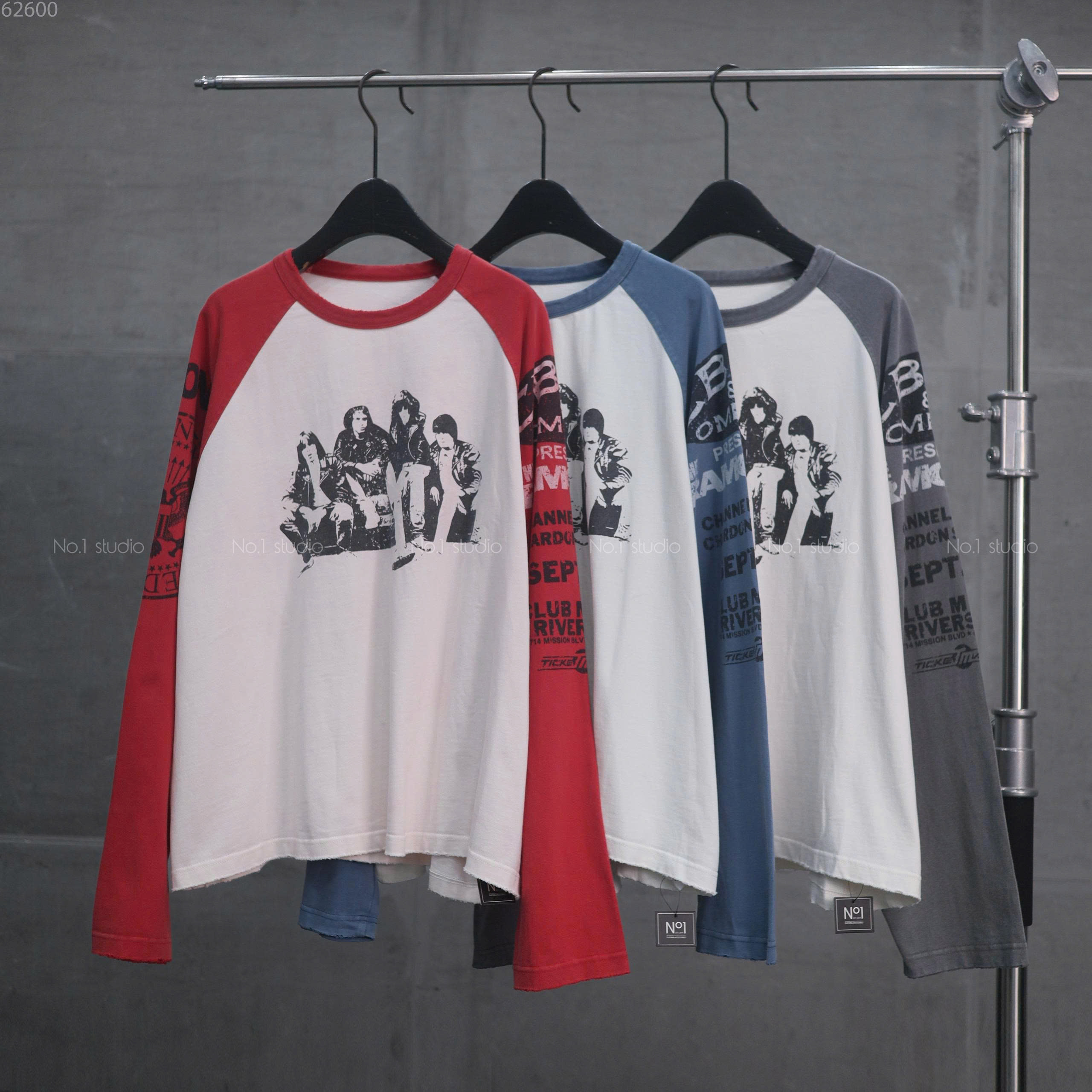 Raglan No.1 hình ngực TK6152