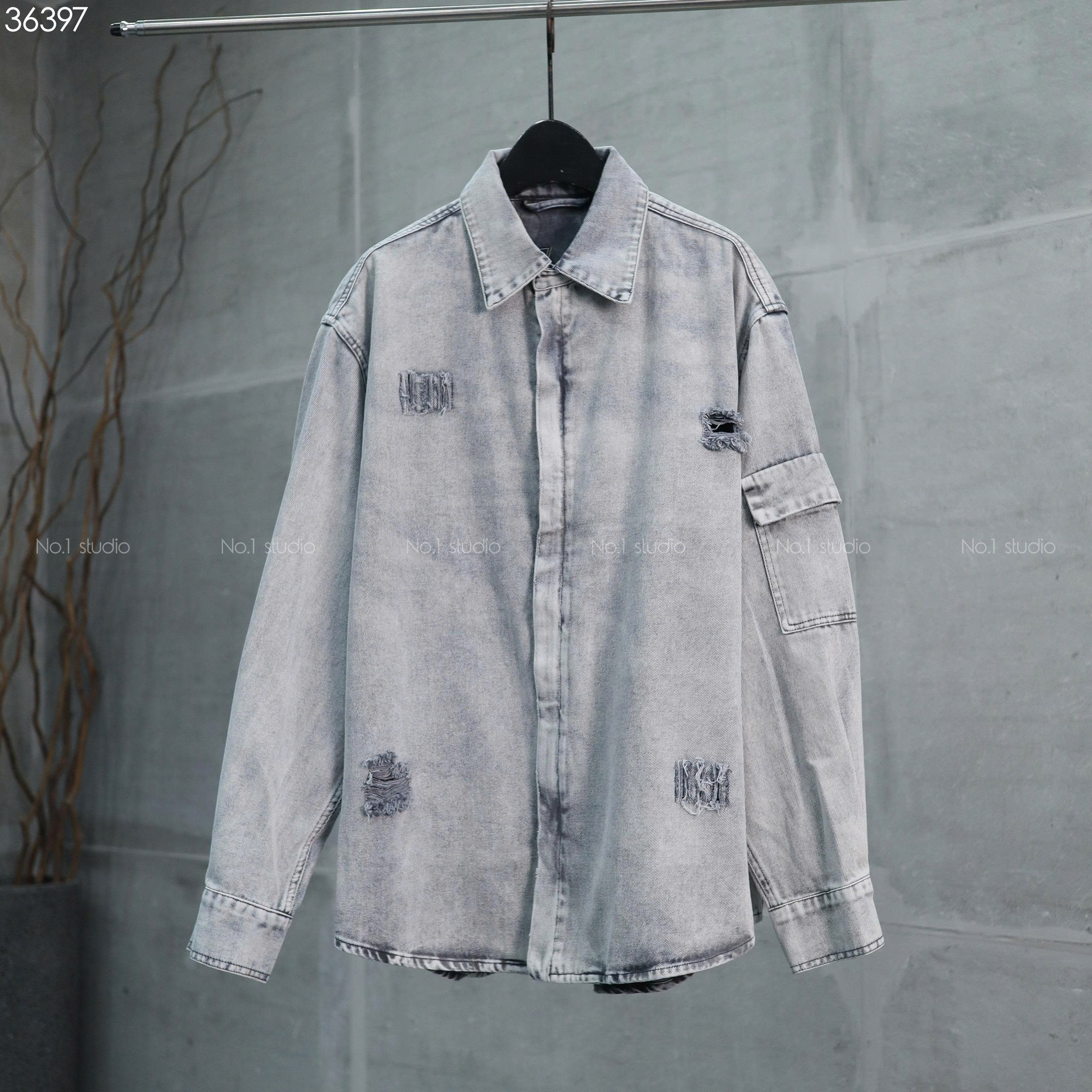 SM Denim No.1 N51019