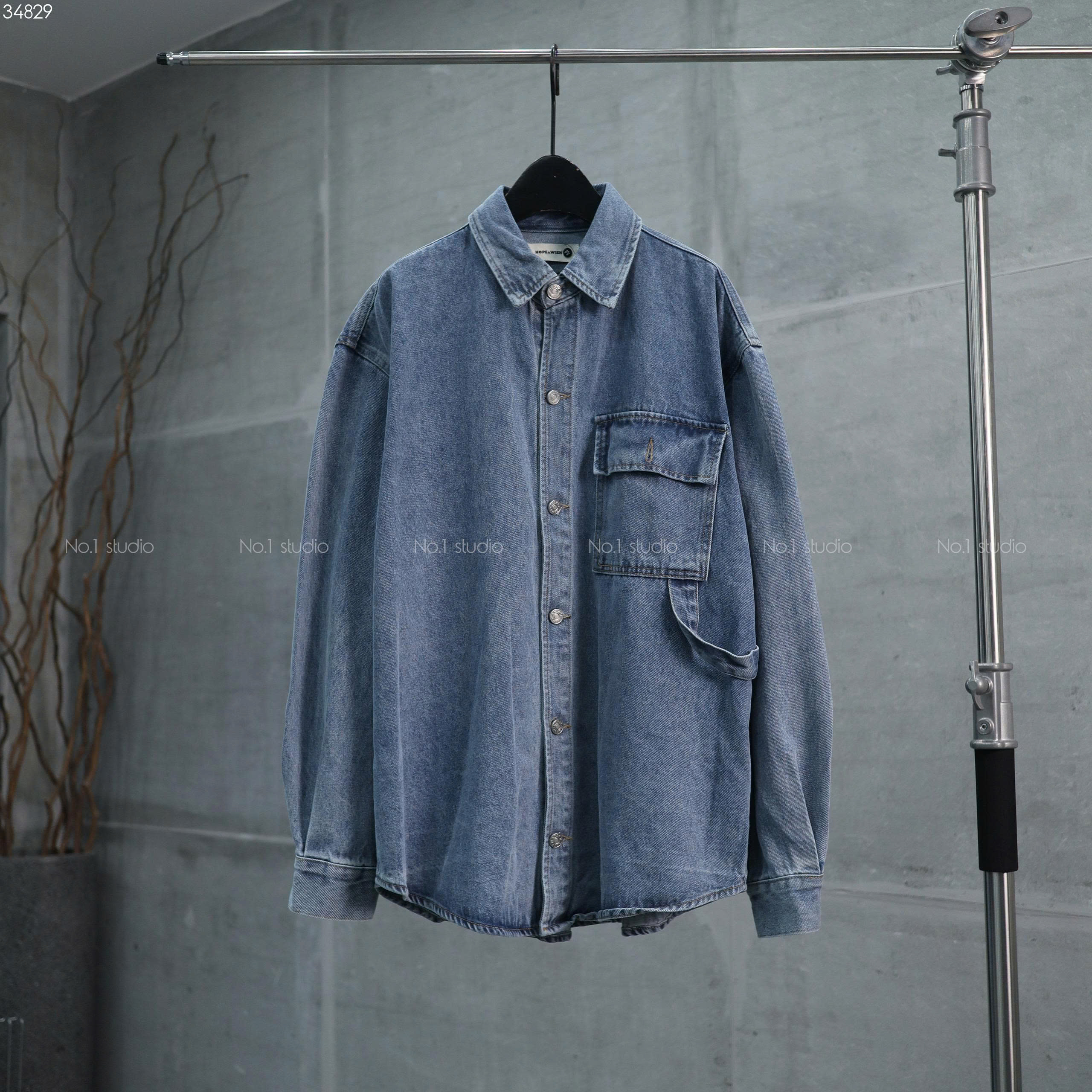 SM Jean No.1 HW9319