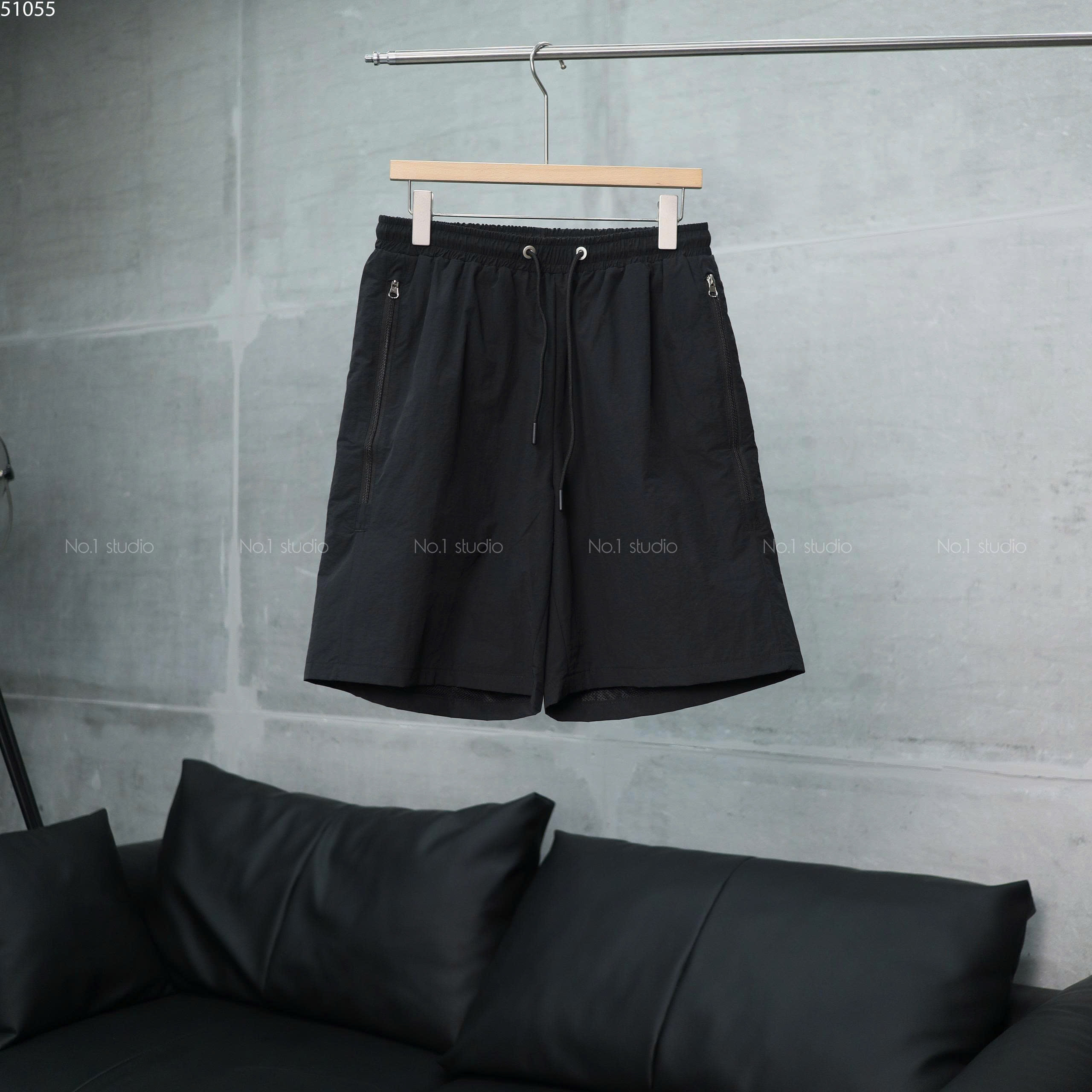 Short gió No.1 Zip hông VA7031