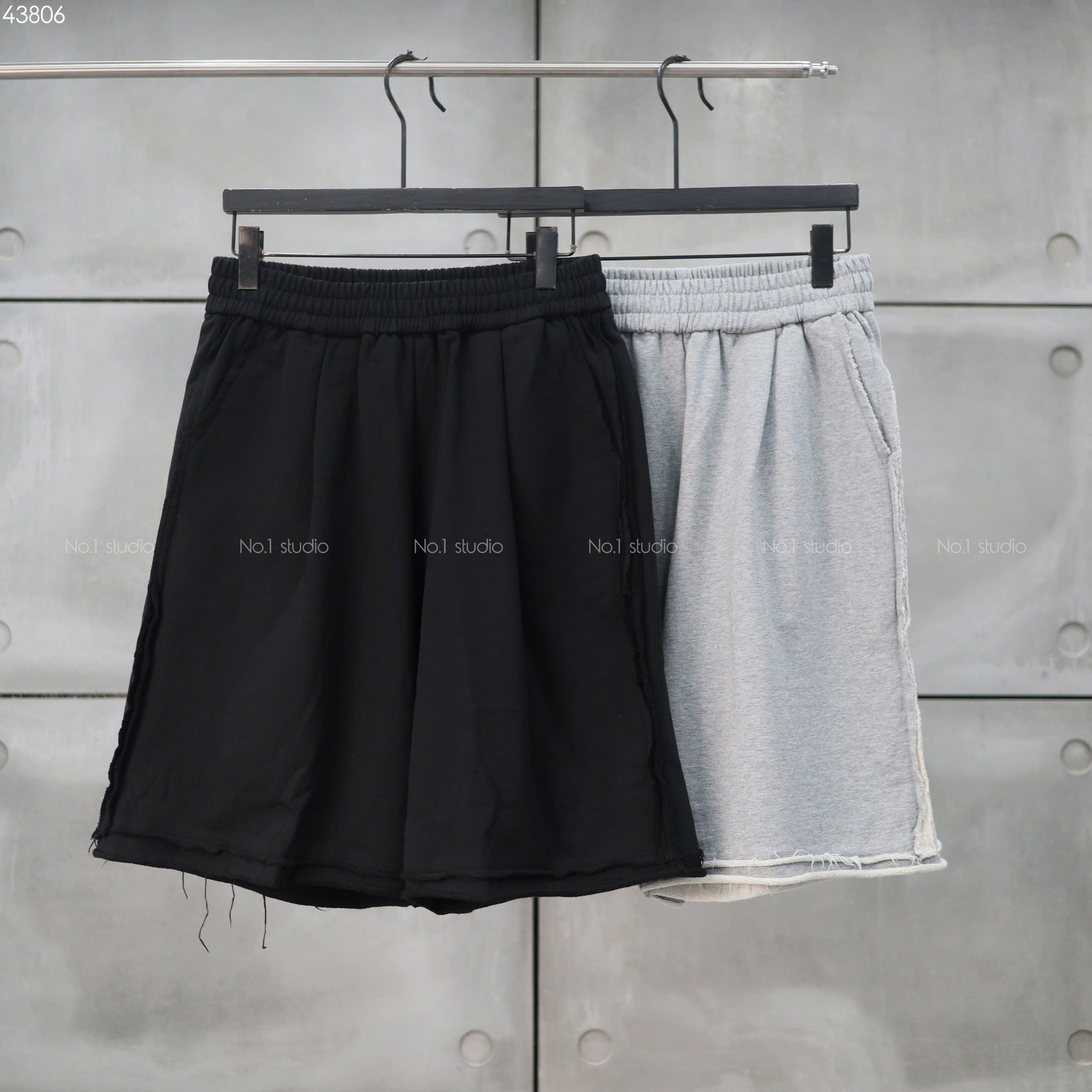 Short nỉ No.1 viền sọc hông AC6909