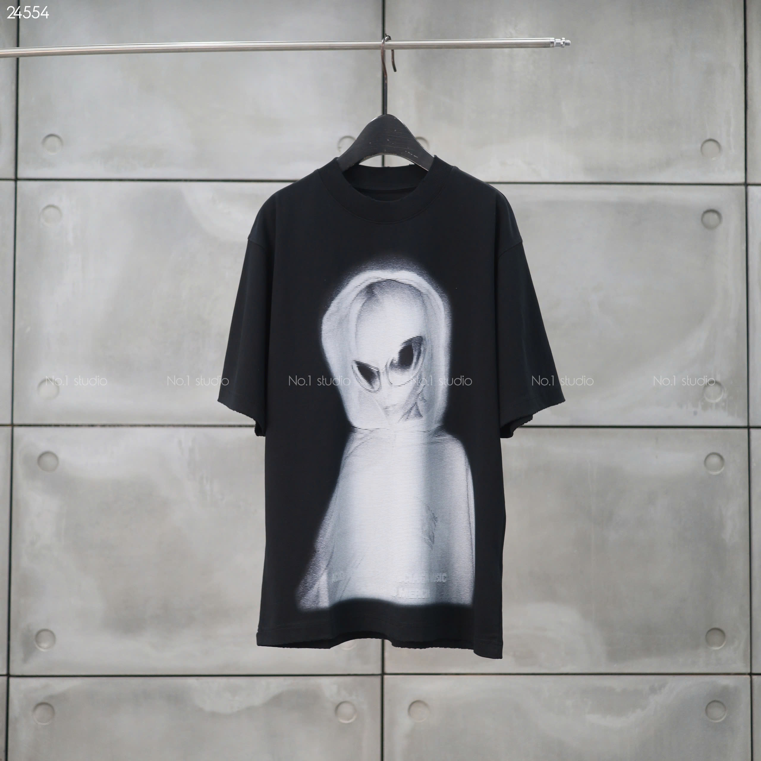 Tee No.1 Handmade hình ngực 25835