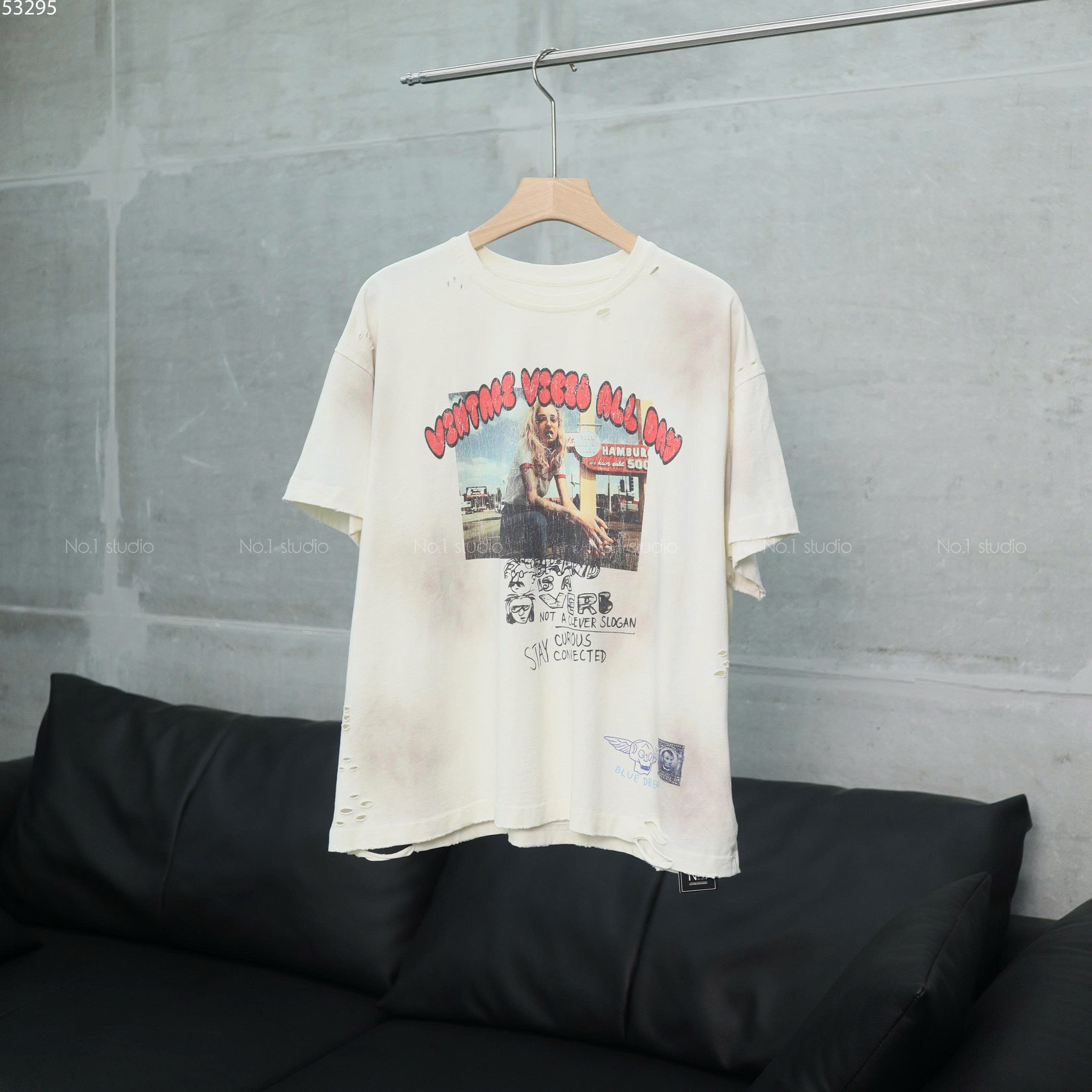 Tee No.1 chữ đỏ TK6119