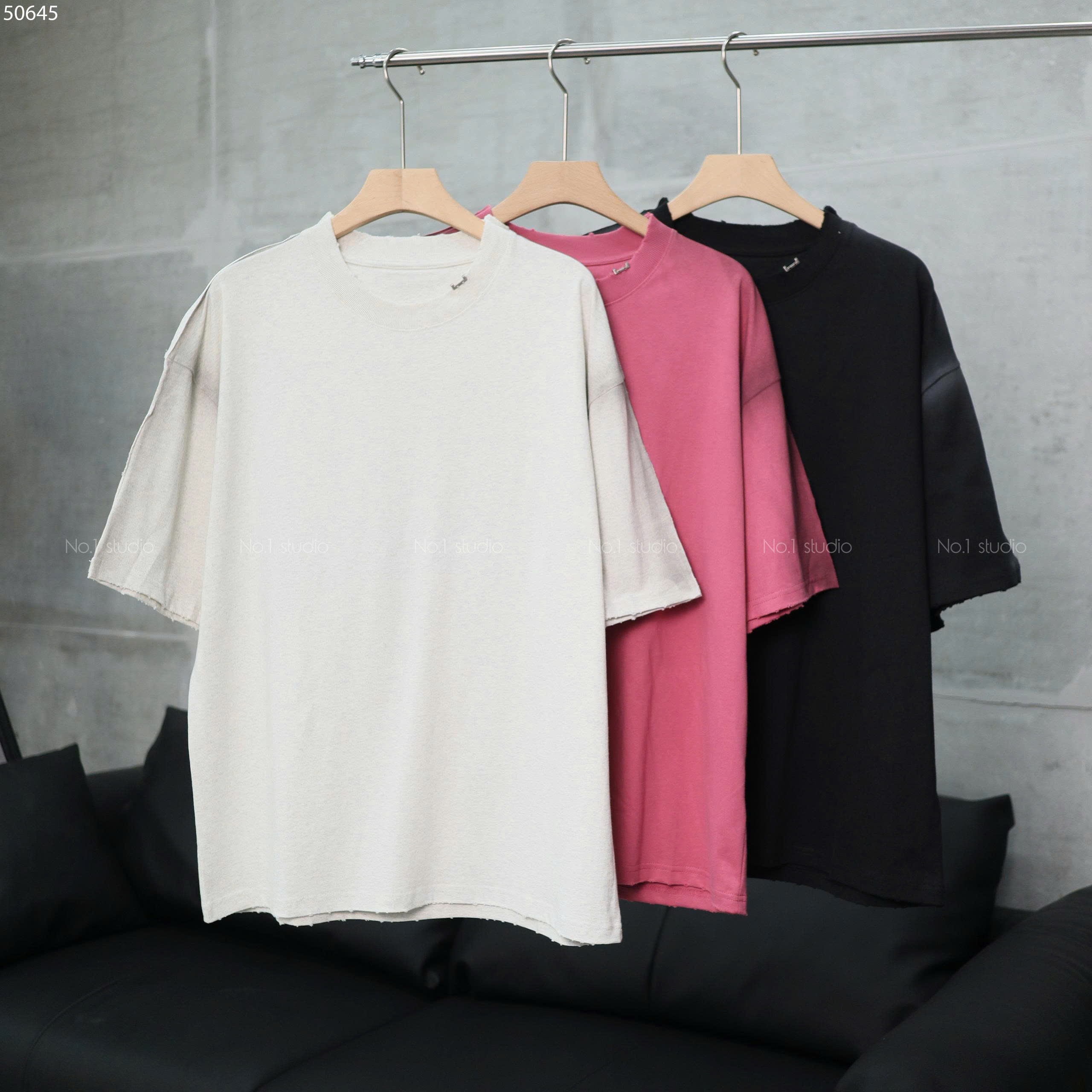 Tee No.1 khuy cổ TS26031