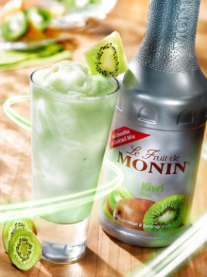 Mứt sệt vị Kiwi Monin (Kiwi puree) - chai 1L