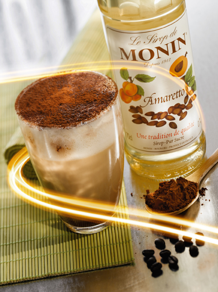 Siro Amaretto Monin (Amaretto syrup) - chai 700ml