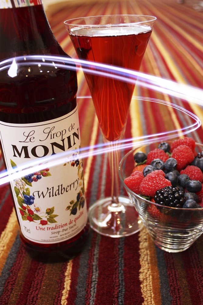 Siro Dâu rừng Monin (Wildberry syrup) - chai 700ml