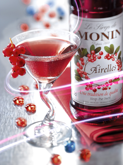 Siro quả Nam Việt quất Monin (Cranberry syrup) - chai 700ml