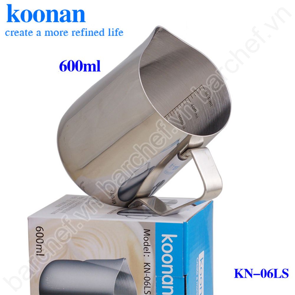 Ca đánh sữa inox Koonan 600ml (KN-06LS), có vạch chia ml