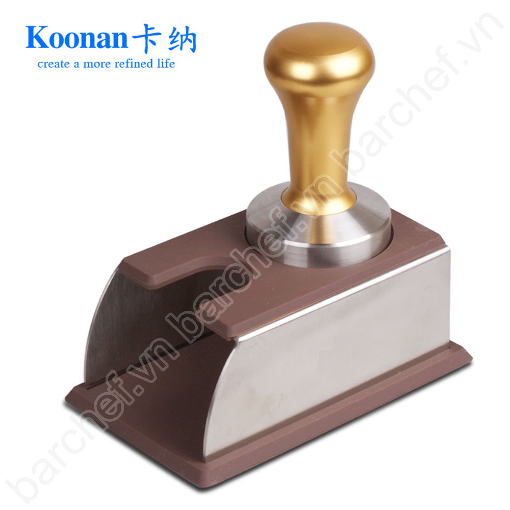 Đế lót Tamper Koonan (KN0402), khung inox, mặt cao su nâu