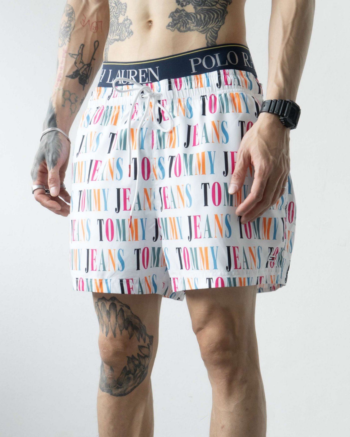 TOMM.Y HILFIGER NYLON MONOGRAM MULTI SHORT