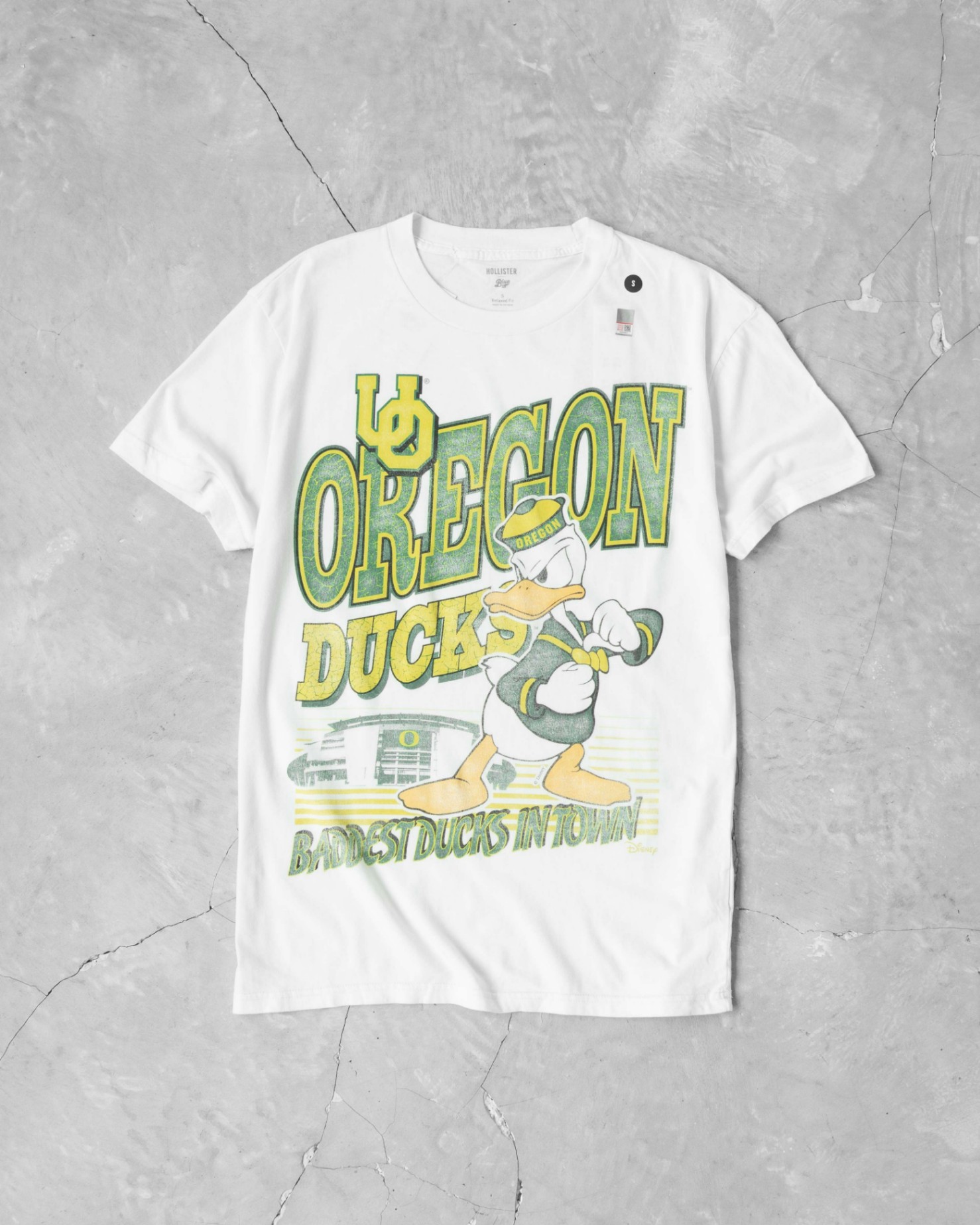HOLLISTER RELAXED FIT GRAPHIC T-SHIRT