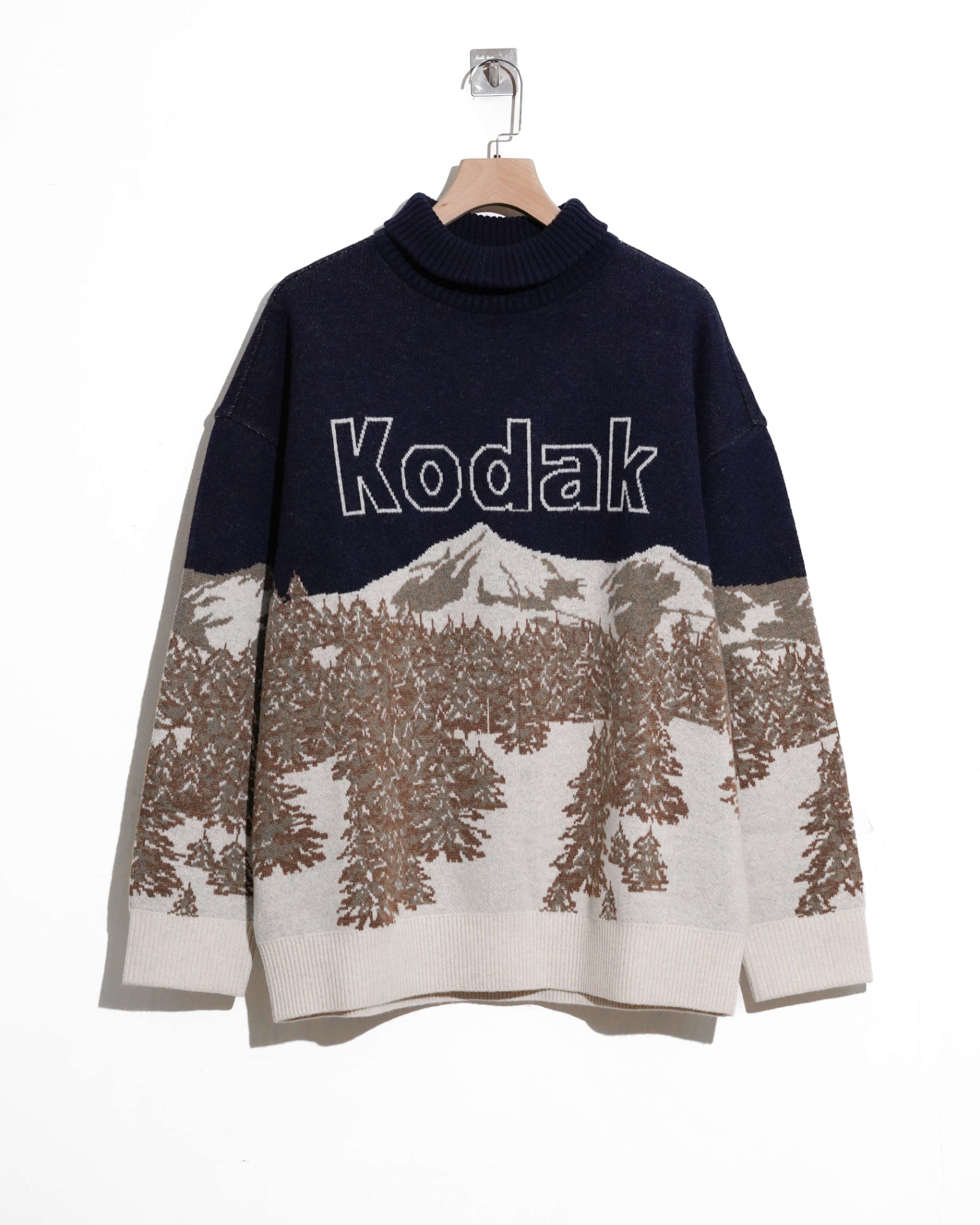 KODA.K HIGHT NECK KNIT SWEATER