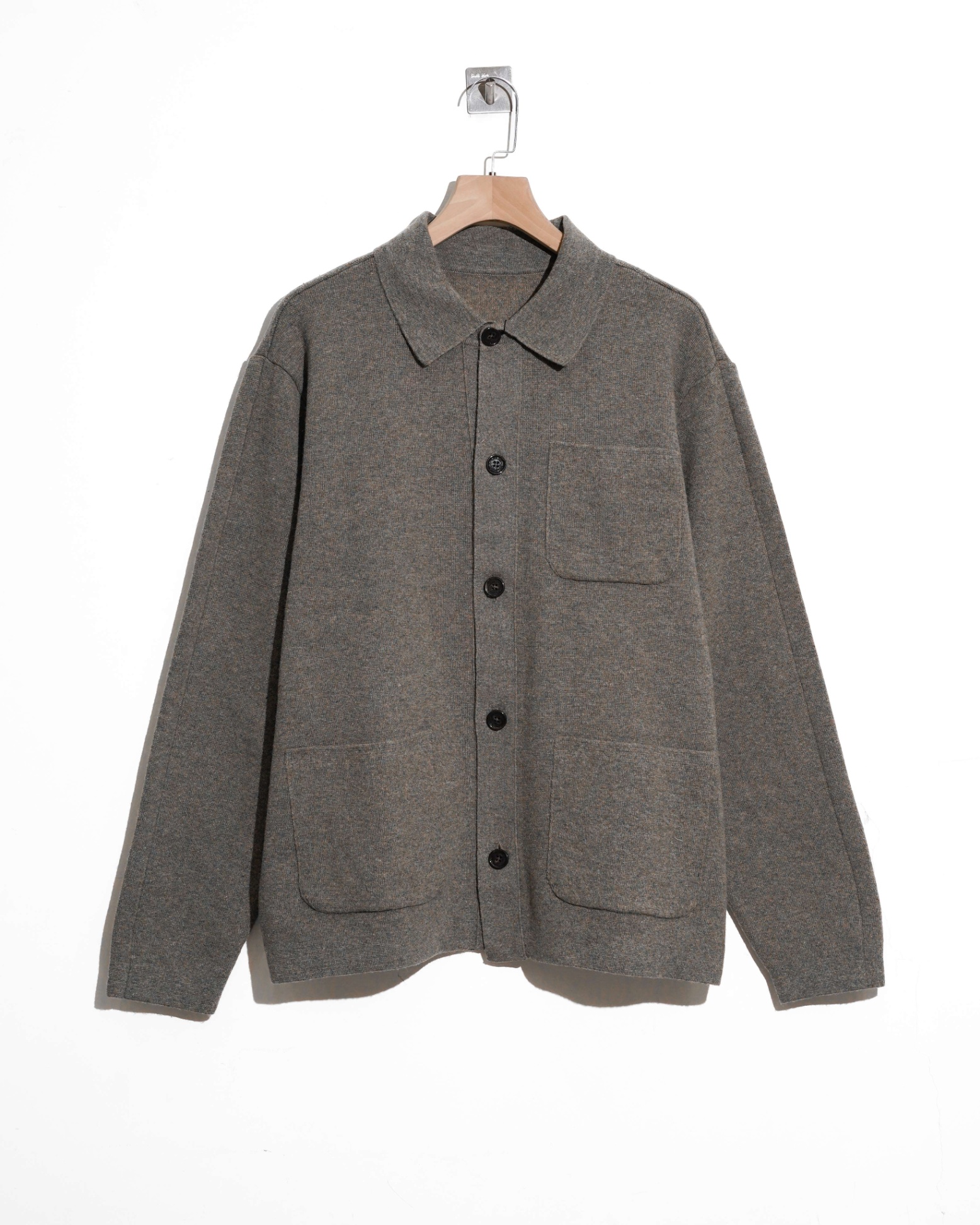 SERIES BUTTON SMALL KNIT CARDIGAN