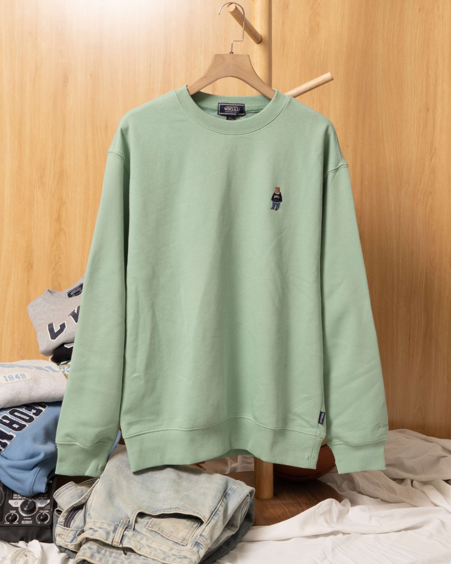 WAU EMBOIDRY SMALL BEAR SWEATER