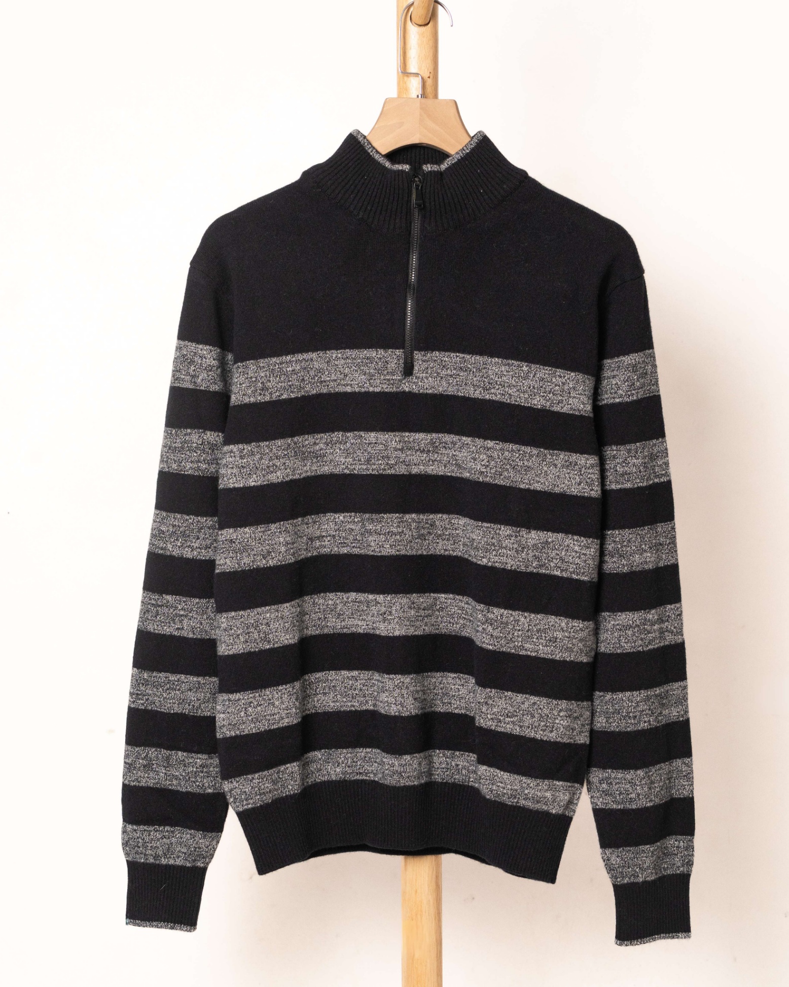 STRIPED HALFZIP KNIT SWEATER
