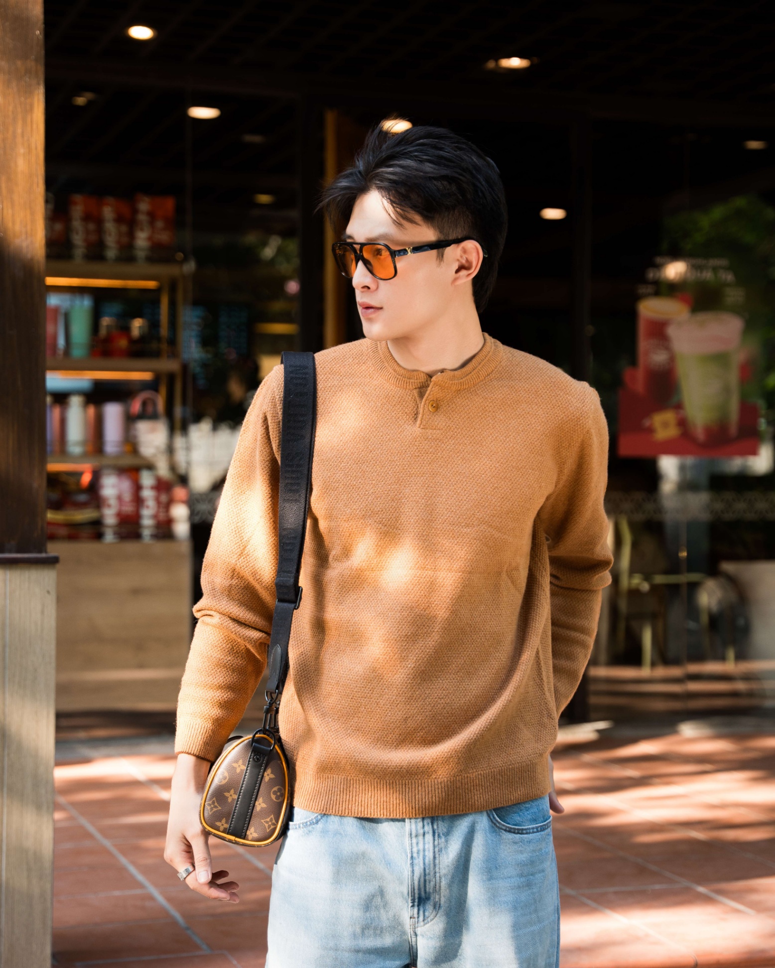 HENR COTTON'S ONE BUTTON KNIT SWEATER