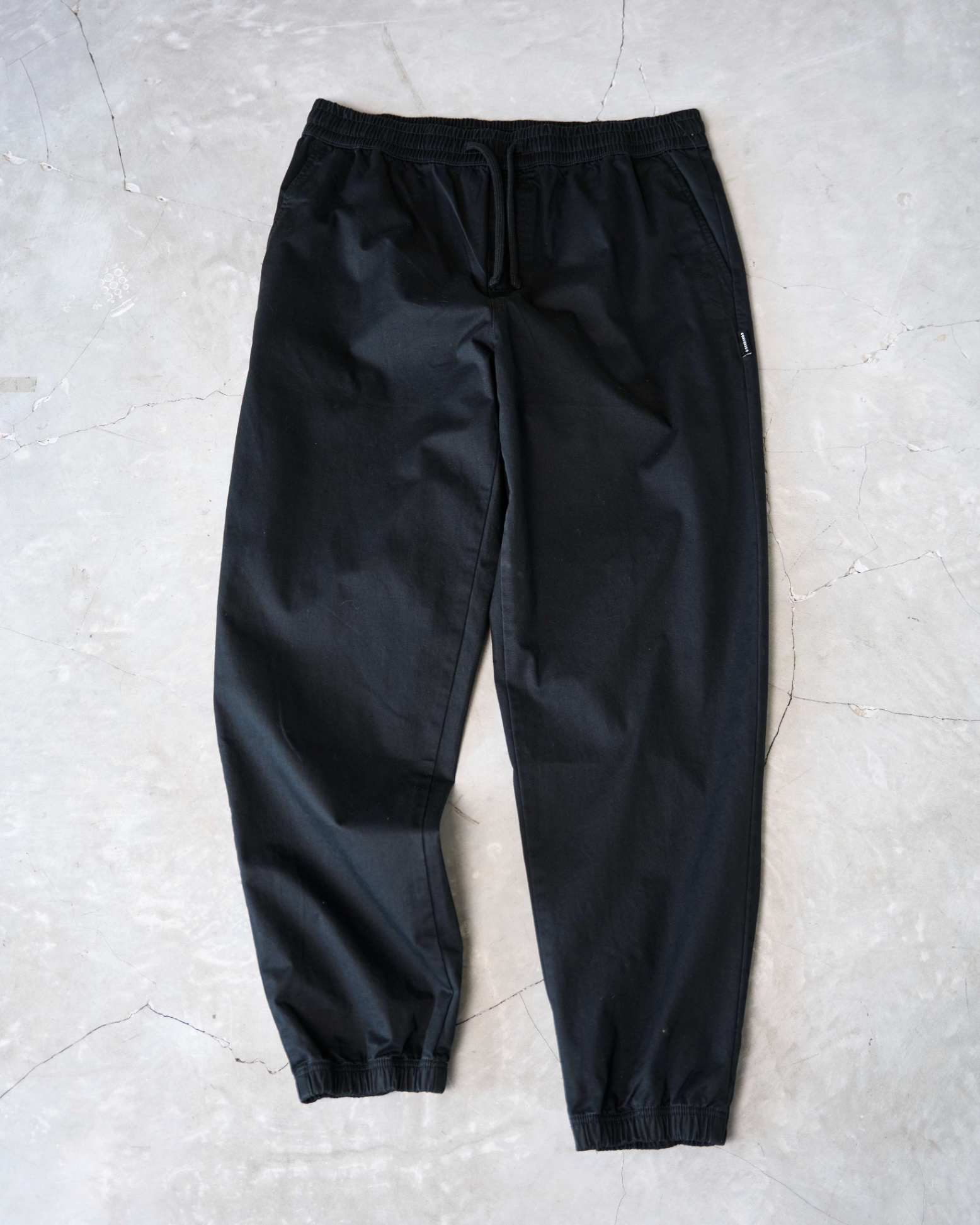 CONVER JOGGER PANTS