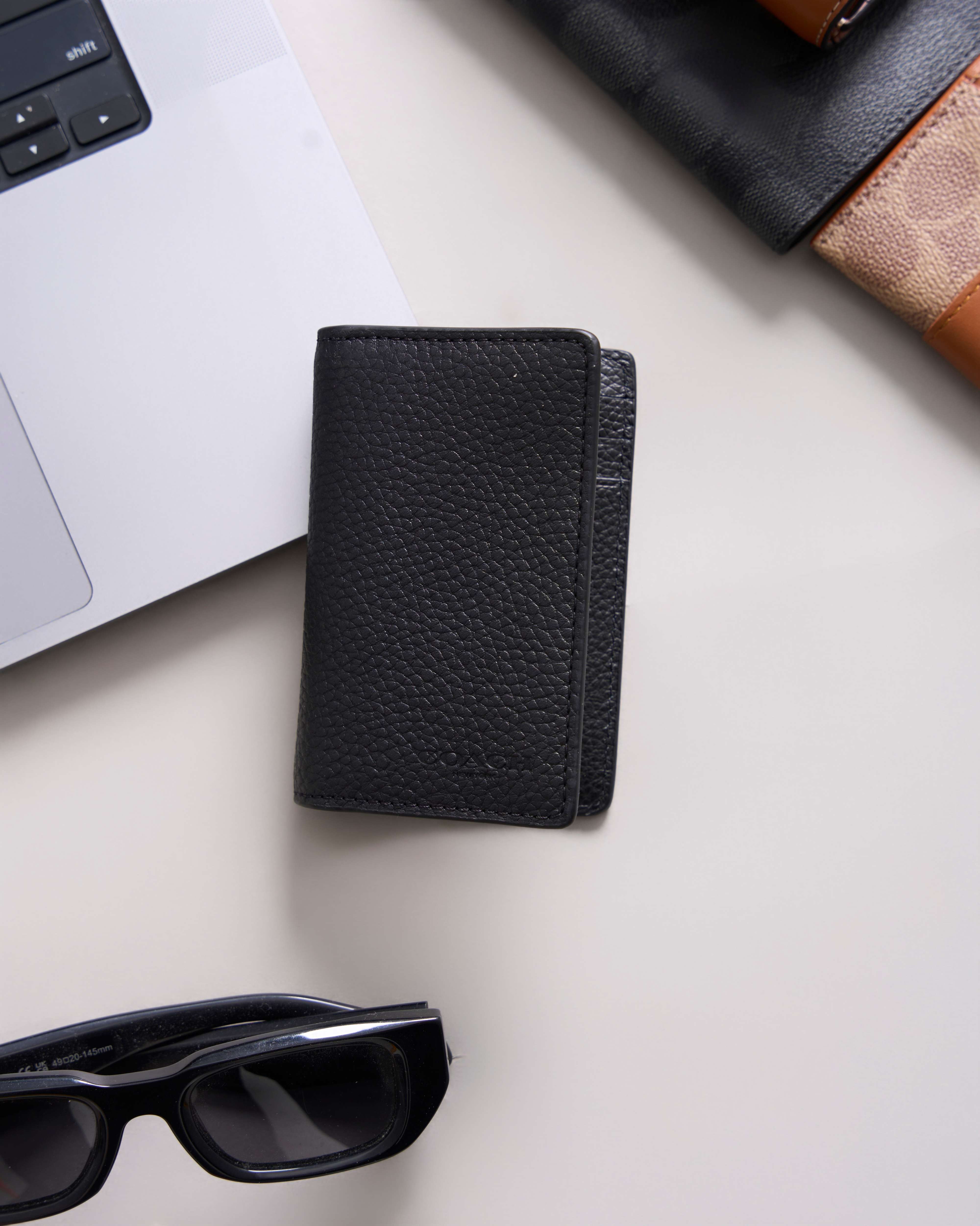 COA HOLDER CARD X MONO BR- BLACK