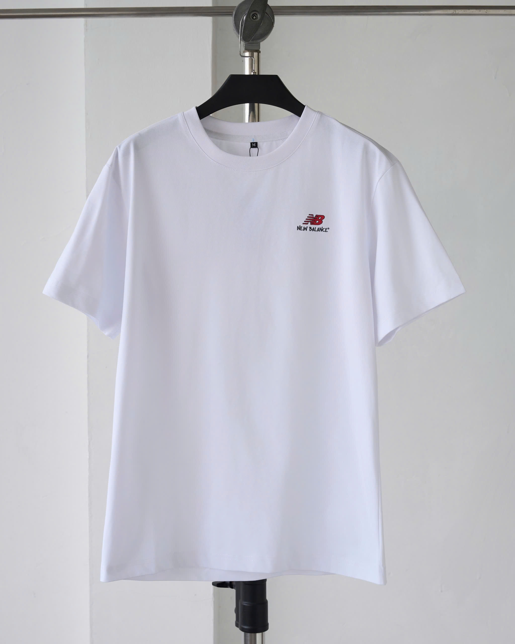 N.B ICONIC RED LOGO TSHIRT