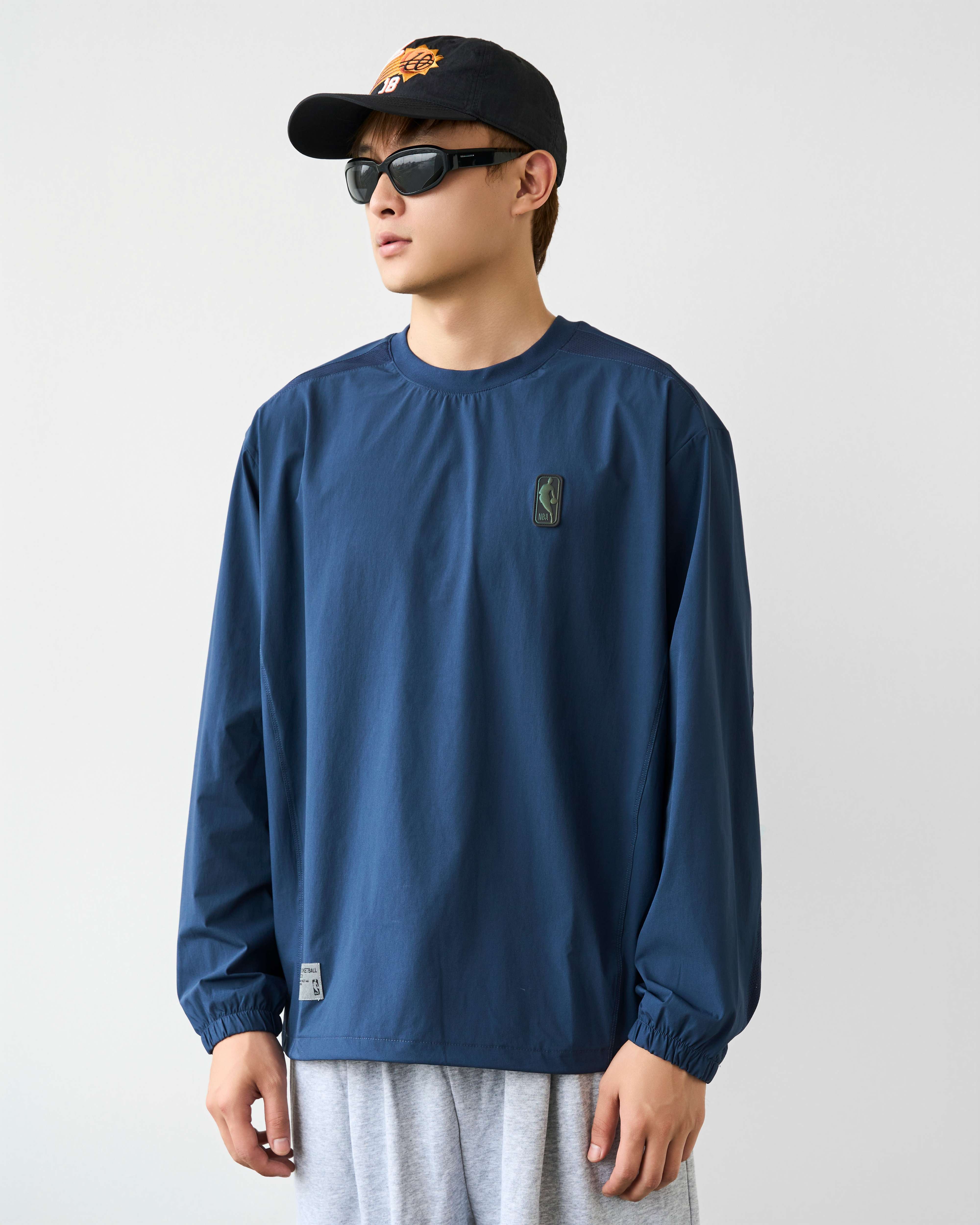 NB. A NYLON LOGO V LONGSLEEVE