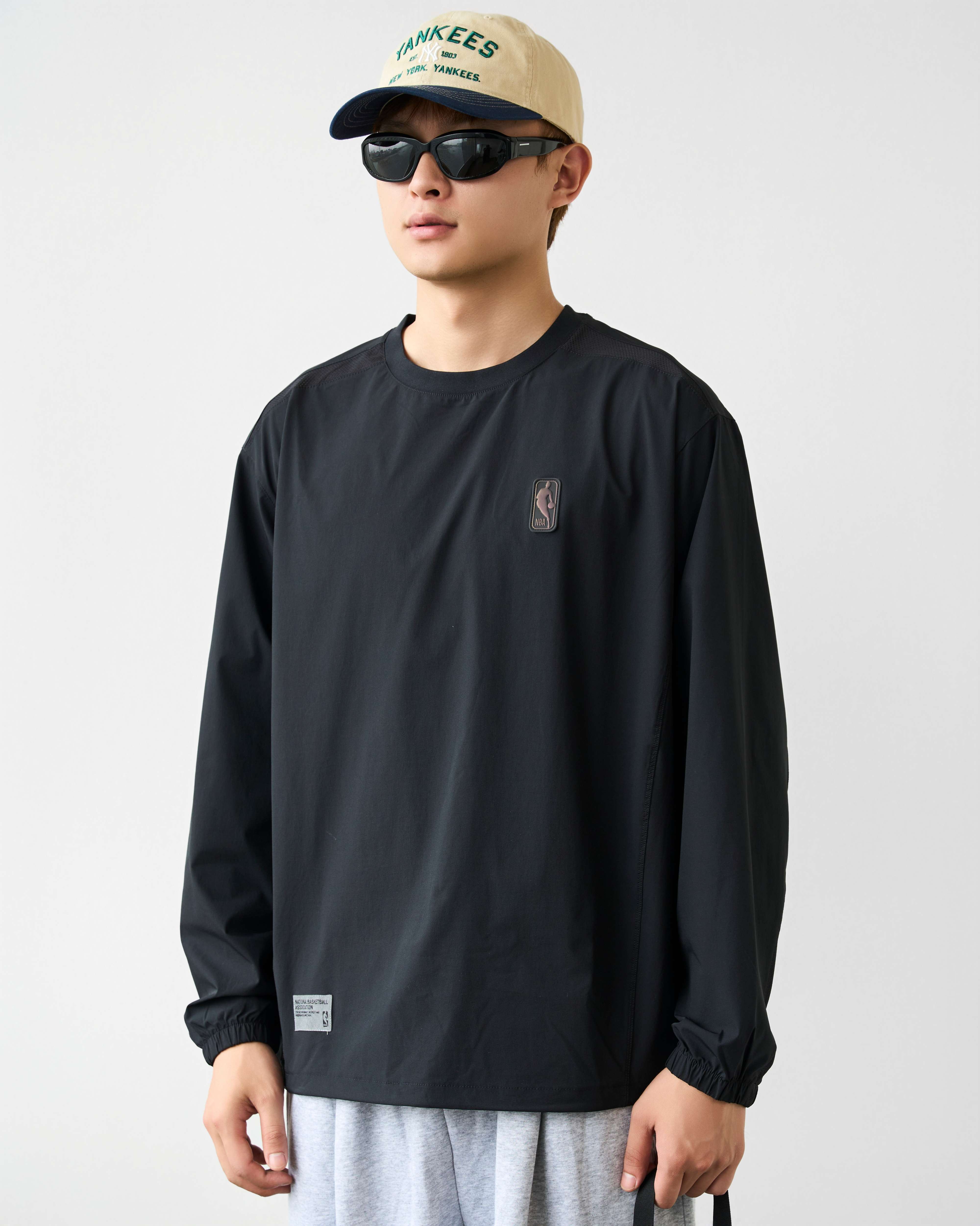 NB. A NYLON LOGO V LONGSLEEVE - B